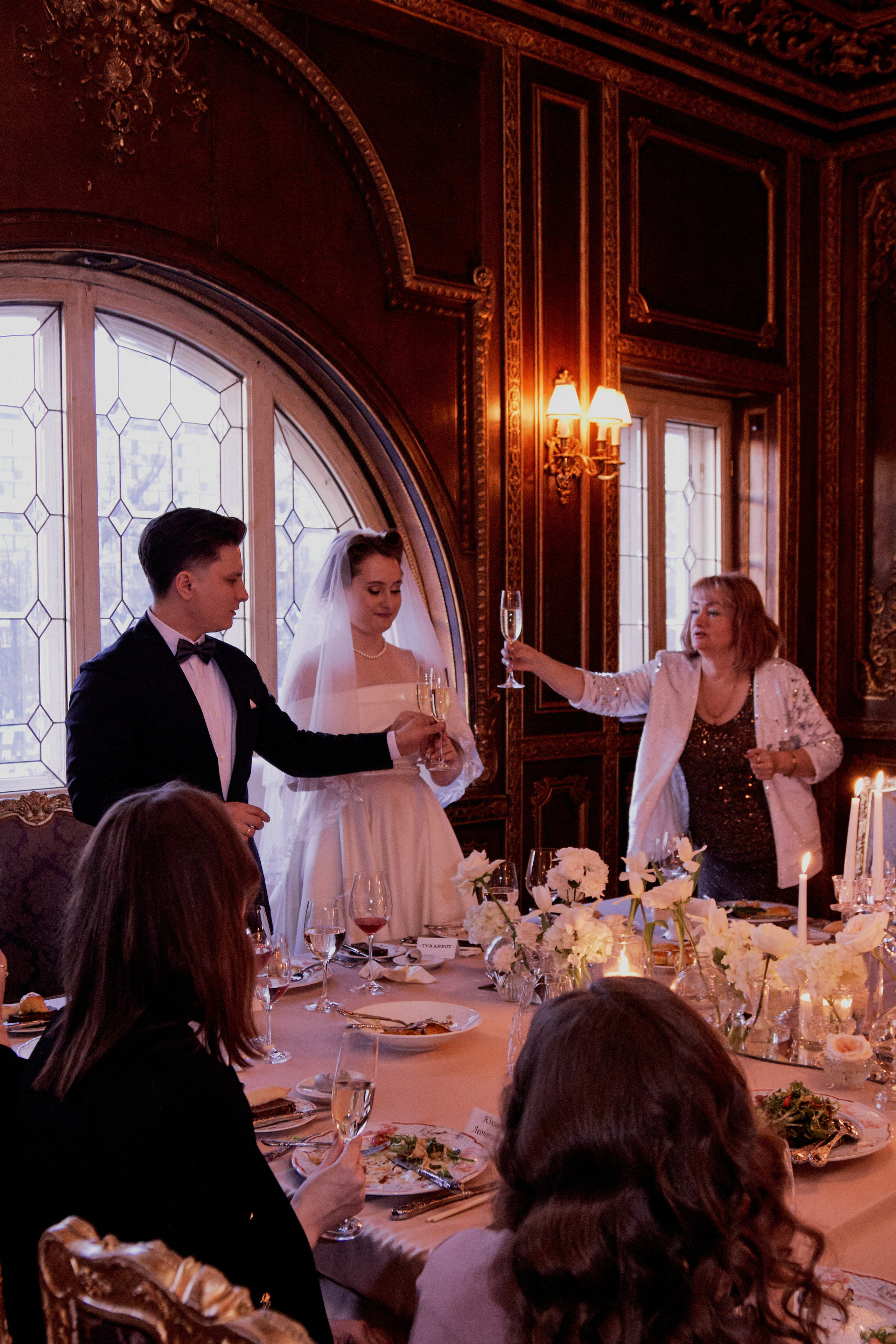 Григорий и Анастсия. Вечер в Турандоте. Репортаж. Фотограф лавстори Москва/МО Приятелева Ангелина