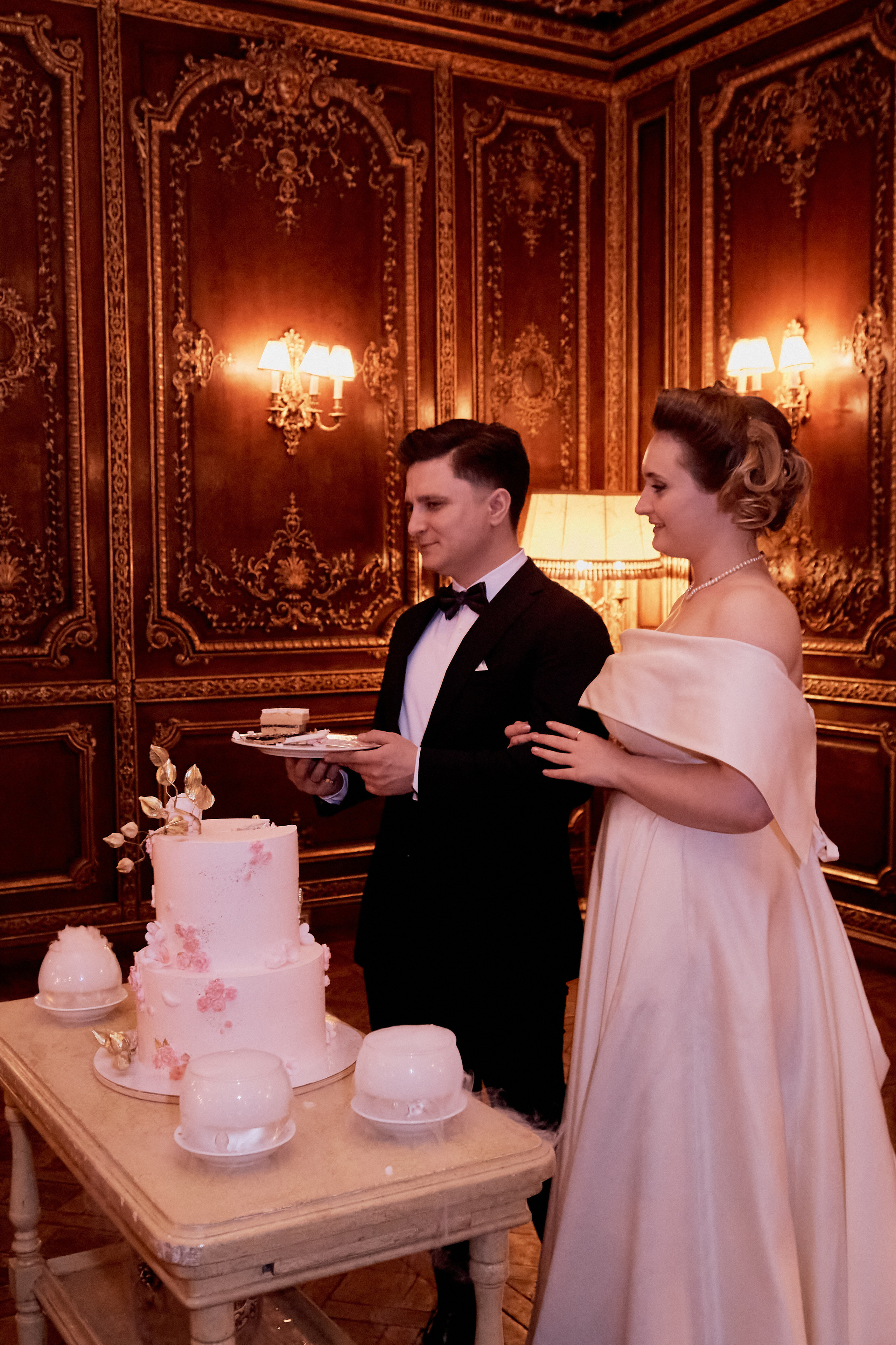 Григорий и Анастсия. Вечер в Турандоте. Репортаж. Фотограф лавстори Москва/МО Приятелева Ангелина