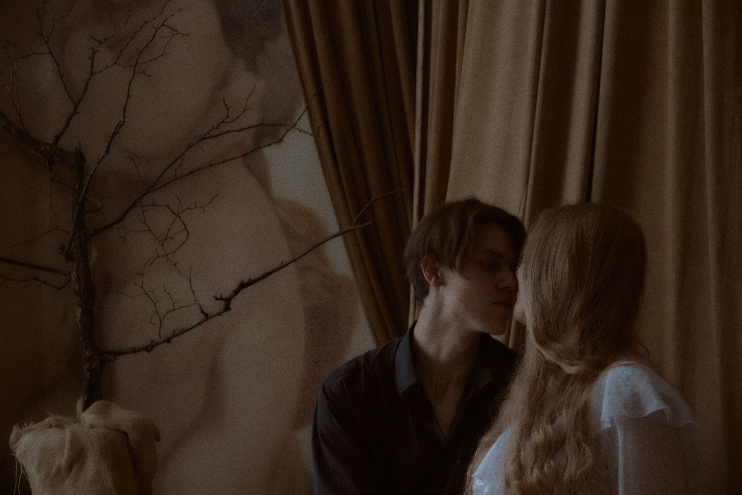 Ангел и демон. Фотограф лавстори Москва/МО Приятелева Ангелина