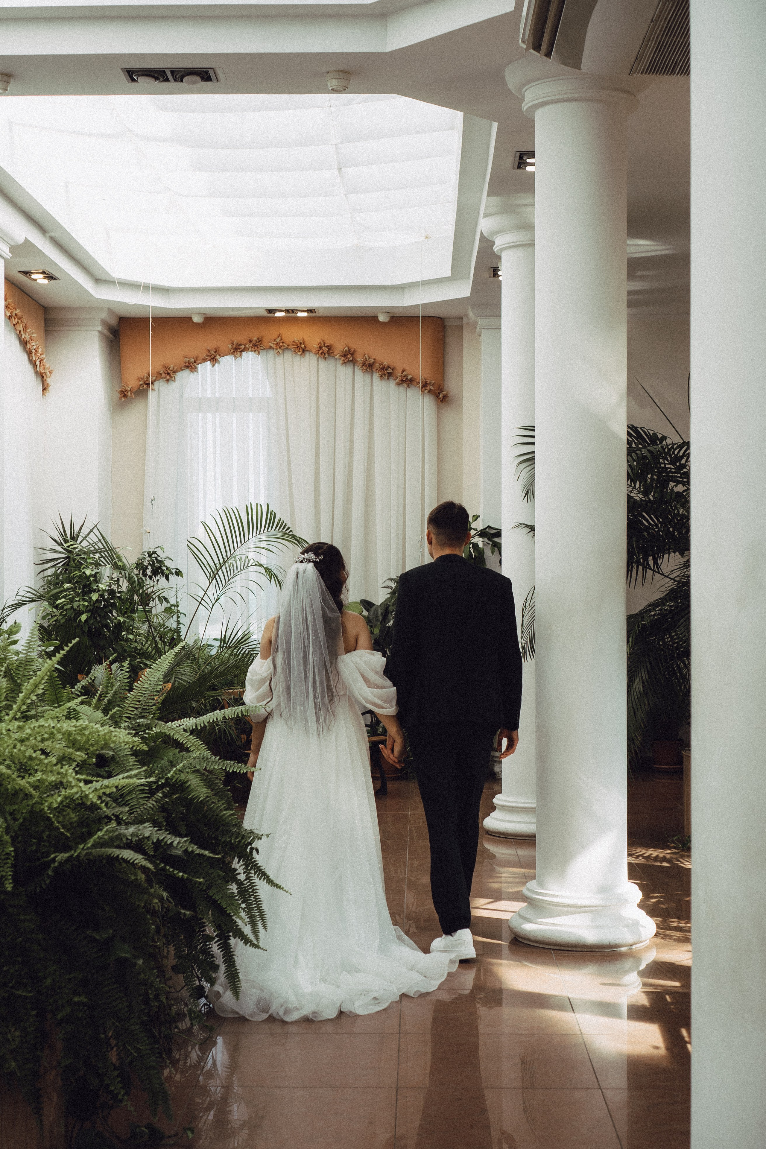 СВАДЕБНАЯ СЬЕМК В ПАРКЕ 300-ЛЕТИЯ. Профессиональный фотограф, Санкт-Петербург — Виктория Богомолова