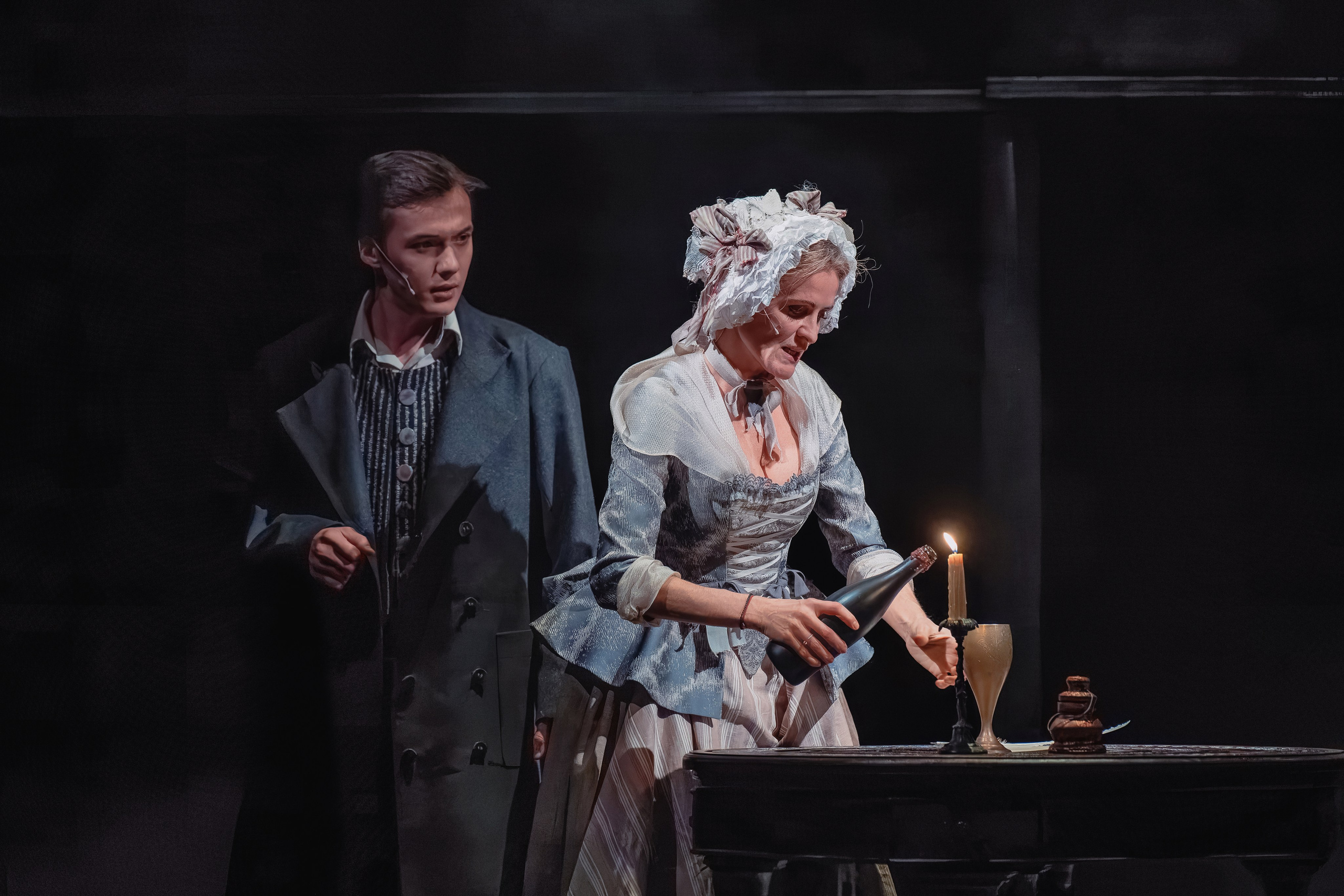 Театр Терезы Дуровой: Моцарт и Сальери. Сайт фотографа Сергея Абрамова