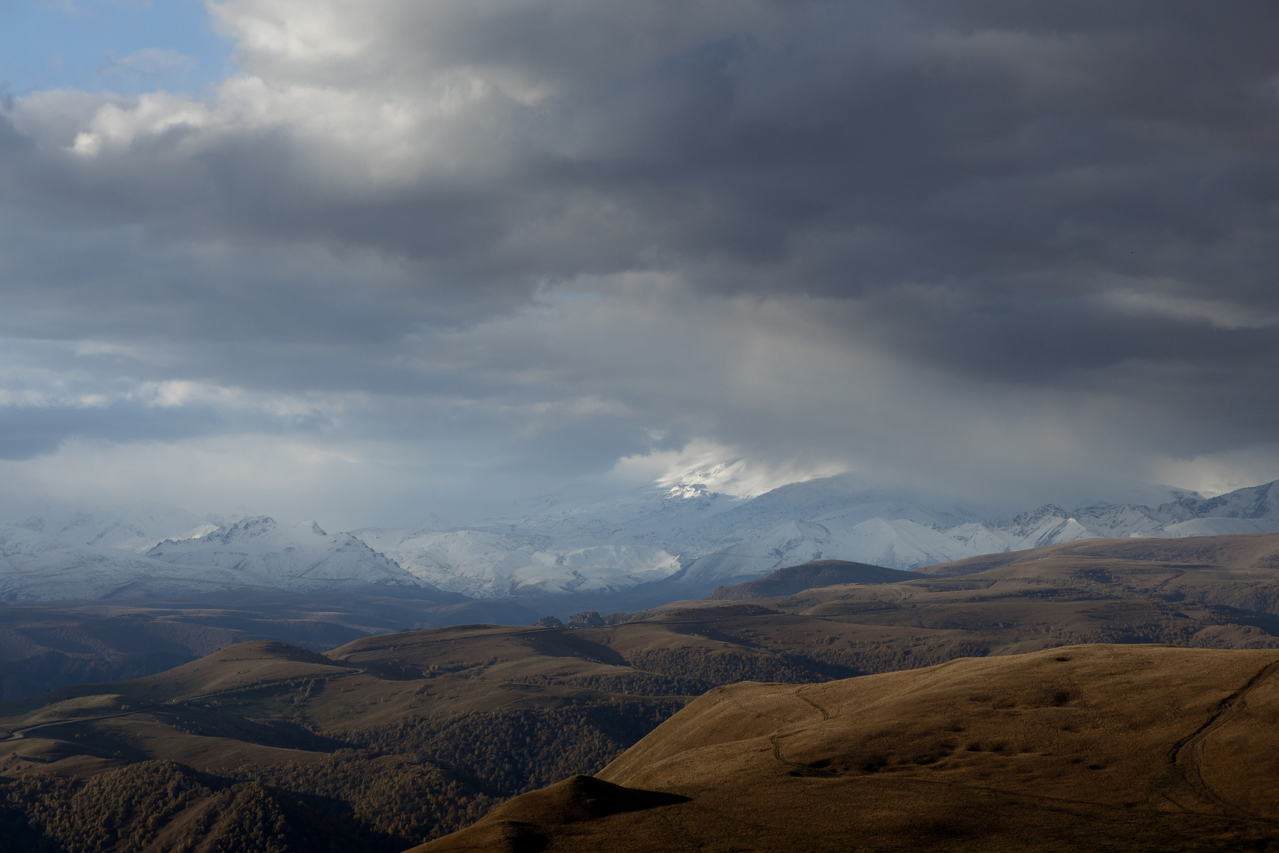 Приэльбрусье. Портретный и уличный фотограф в Москве Таня Корнеева