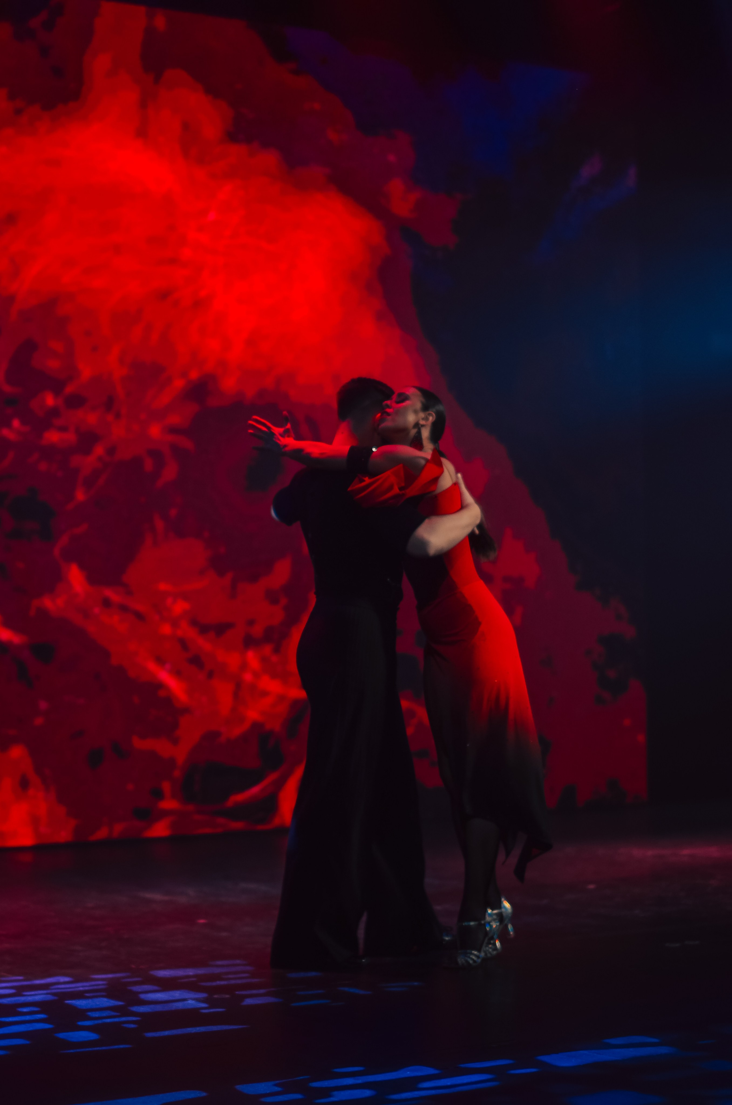 Фоторепортаж танцевального мероприятия. Денисова Аля — фотограф для парных съемок и индивидуальных историй в Барнауле