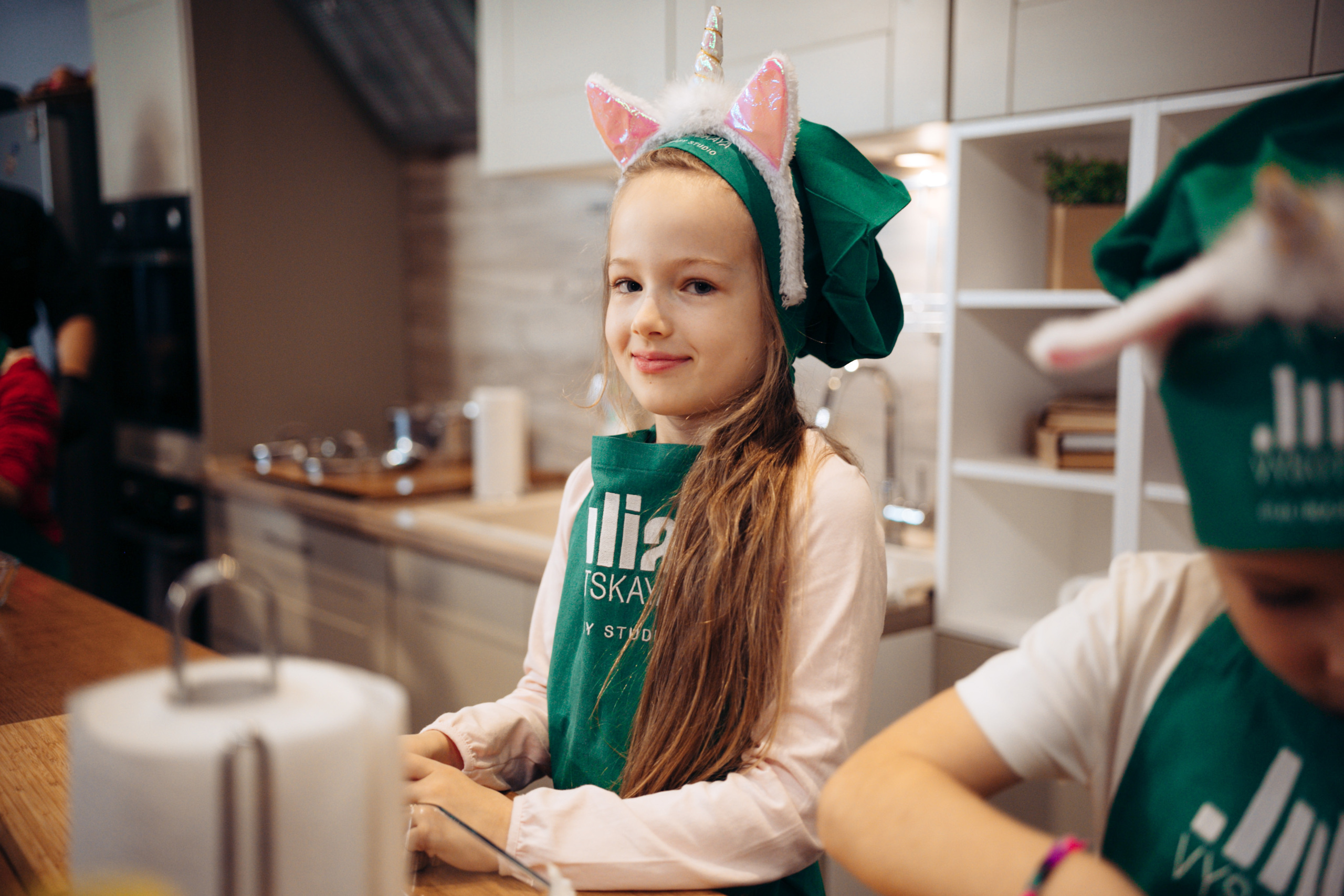 The kitchen studio of Y. Vysotskaya. Kids birthday. Photographer Vlad Boytsoff
