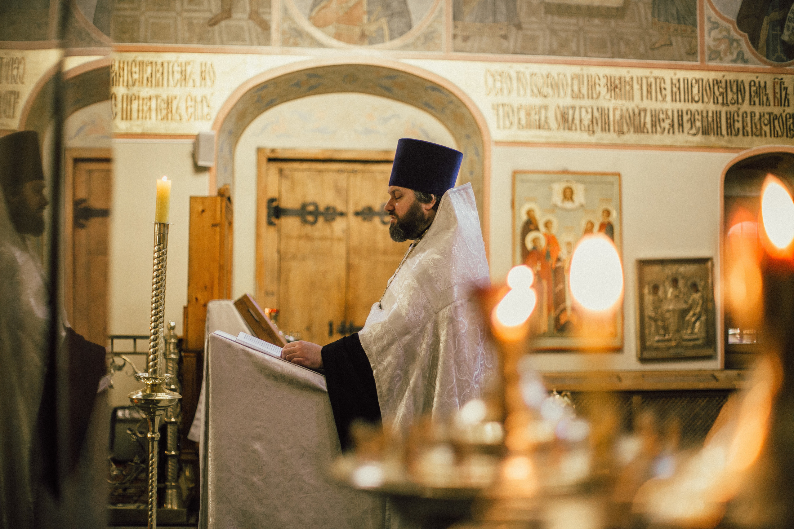 Венчание. Казанский собор на Красной Площади. Свадебный фотограф в Москве Влад Бойцов