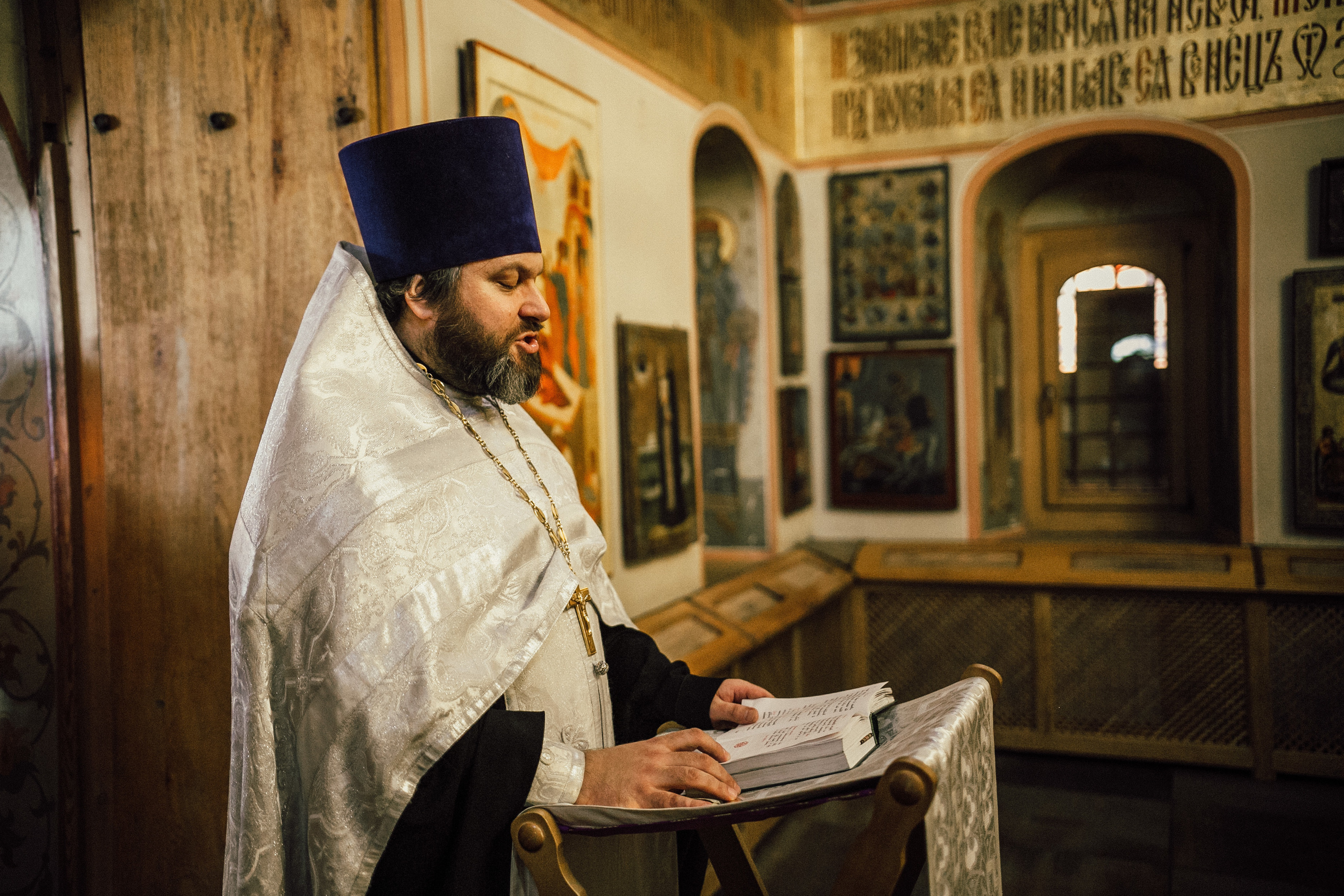 Венчание. Казанский собор на Красной Площади. Свадебный фотограф в Москве Влад Бойцов