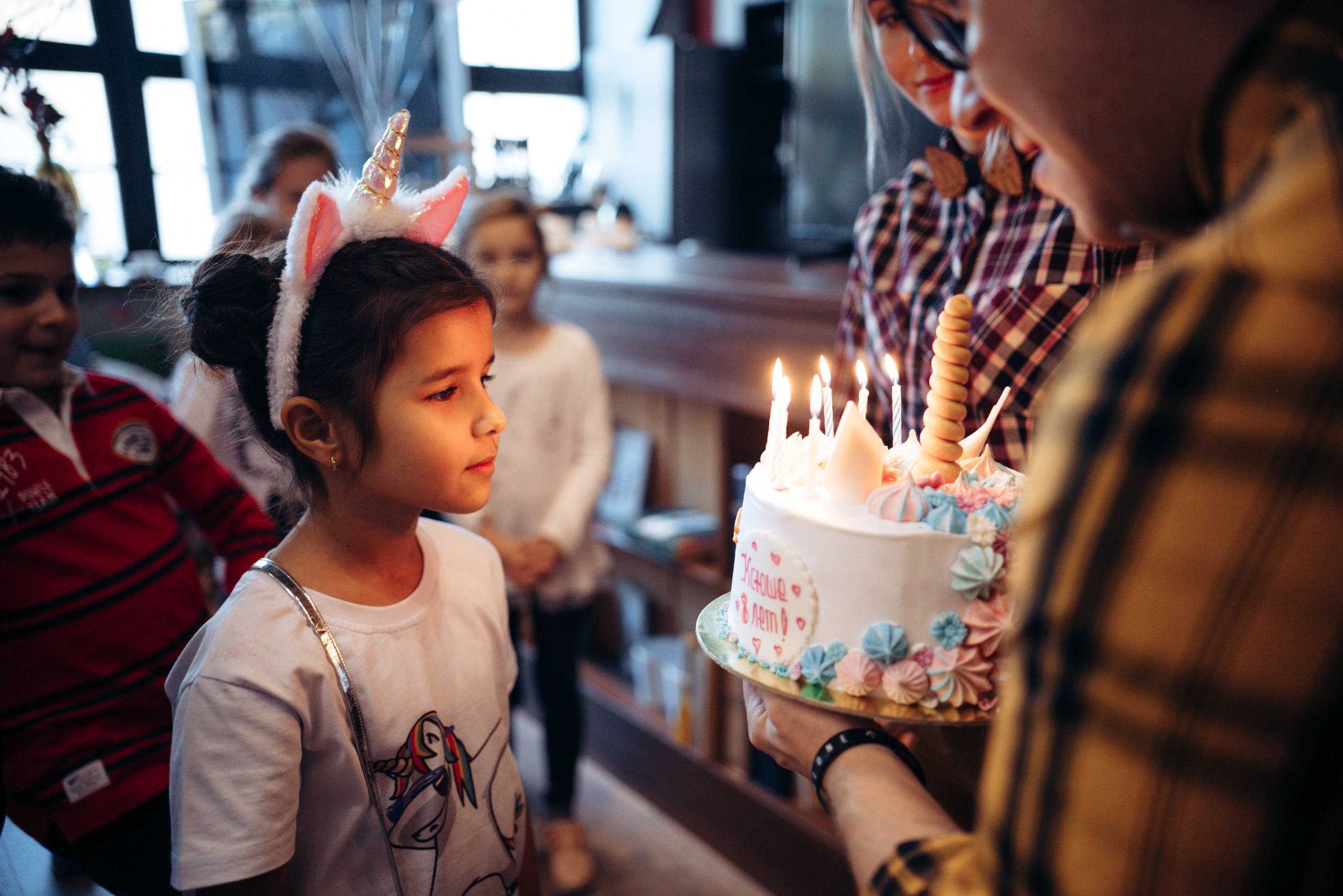 The kitchen studio of Y. Vysotskaya. Kids birthday. Photographer Vlad Boytsoff