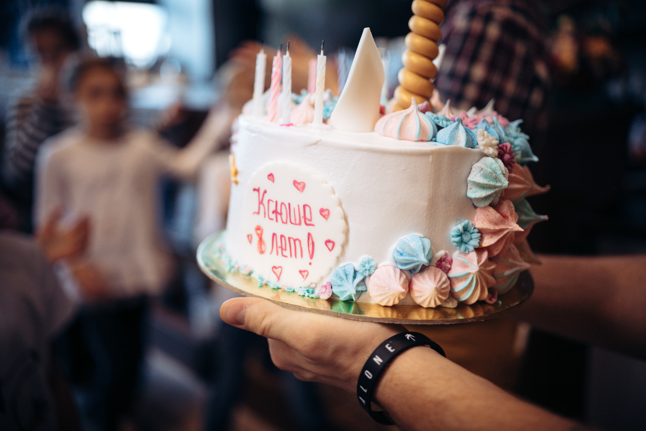 The kitchen studio of Y. Vysotskaya. Kids birthday. Photographer Vlad Boytsoff