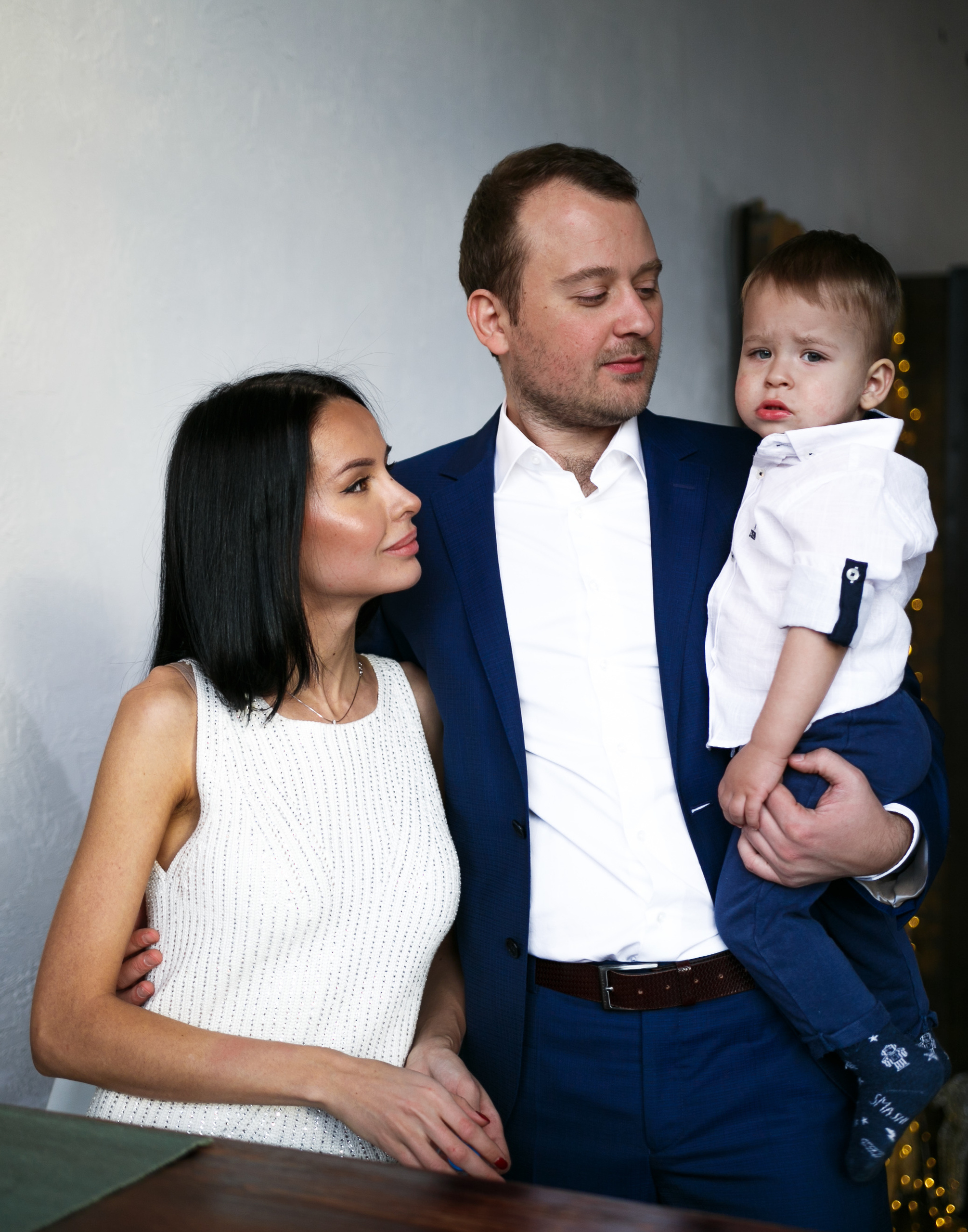 Семейная съемка в студии. Свадебный фотограф в Москве Влад Бойцов