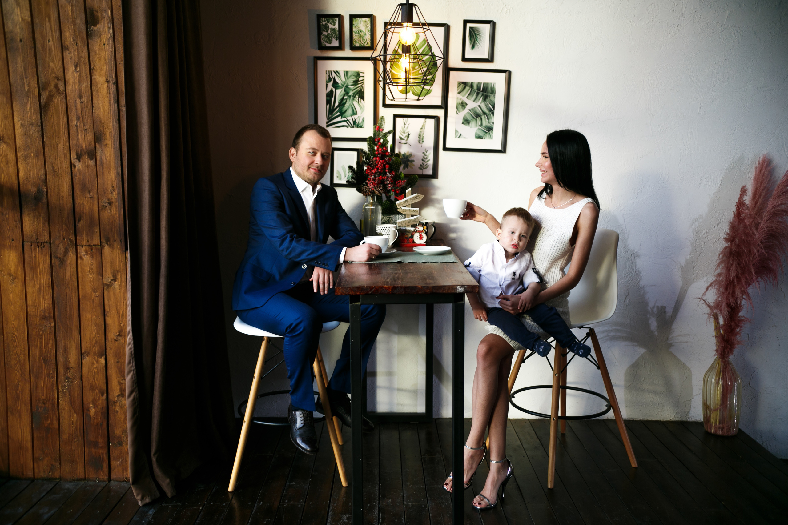 Семейная съемка в студии. Свадебный фотограф в Москве Влад Бойцов