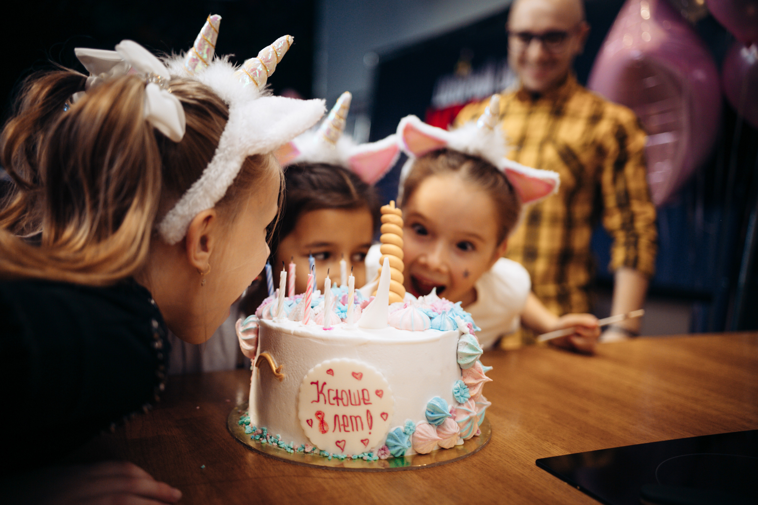 The kitchen studio of Y. Vysotskaya. Kids birthday. Photographer Vlad Boytsoff