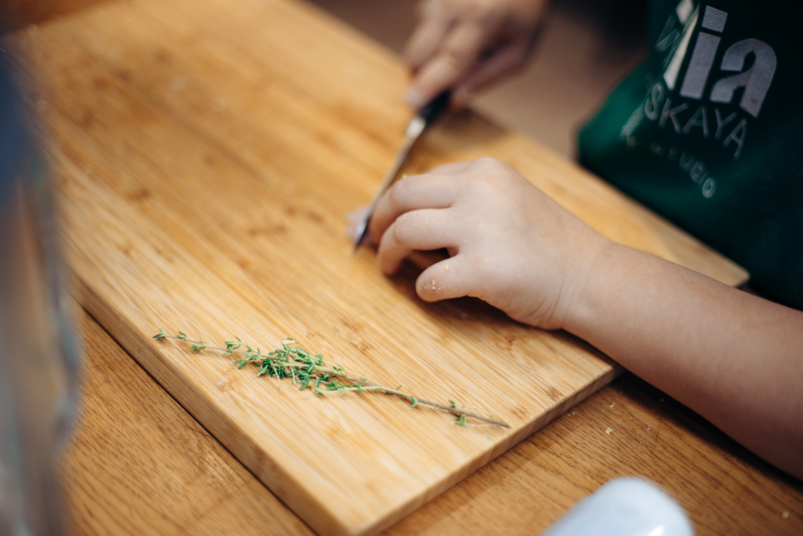 The kitchen studio of Y. Vysotskaya. Kids birthday. Photographer Vlad Boytsoff