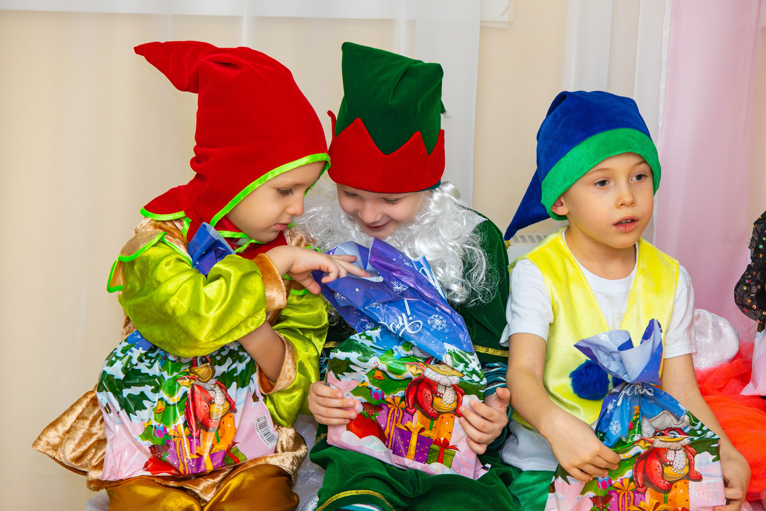 Новогодний утренник детский садик № 21. Фотограф Александр Поздняков  Новосибирск