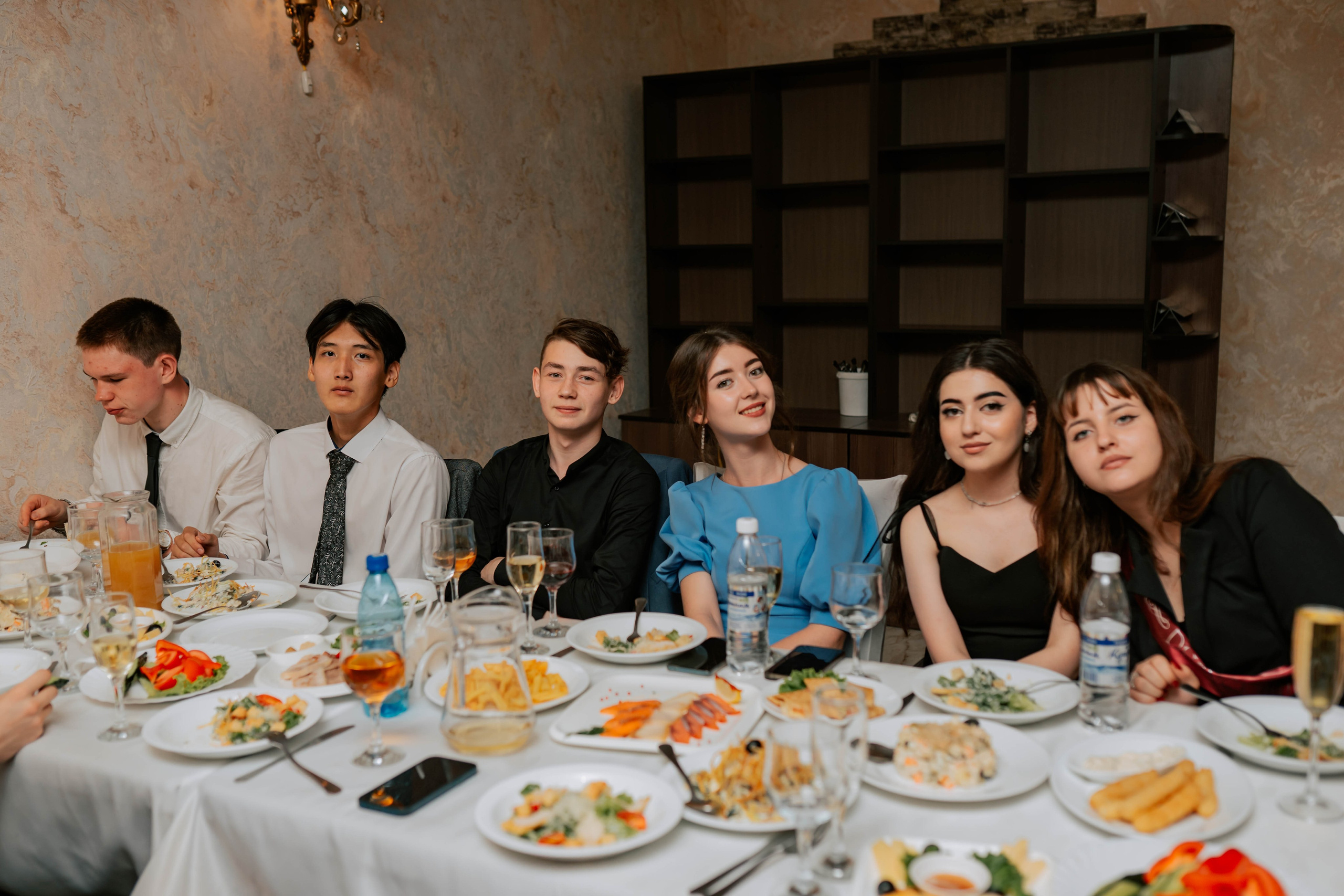 Школьный выпускной. Евгения Арефьева — свадебный и портретный фотограф в Чите