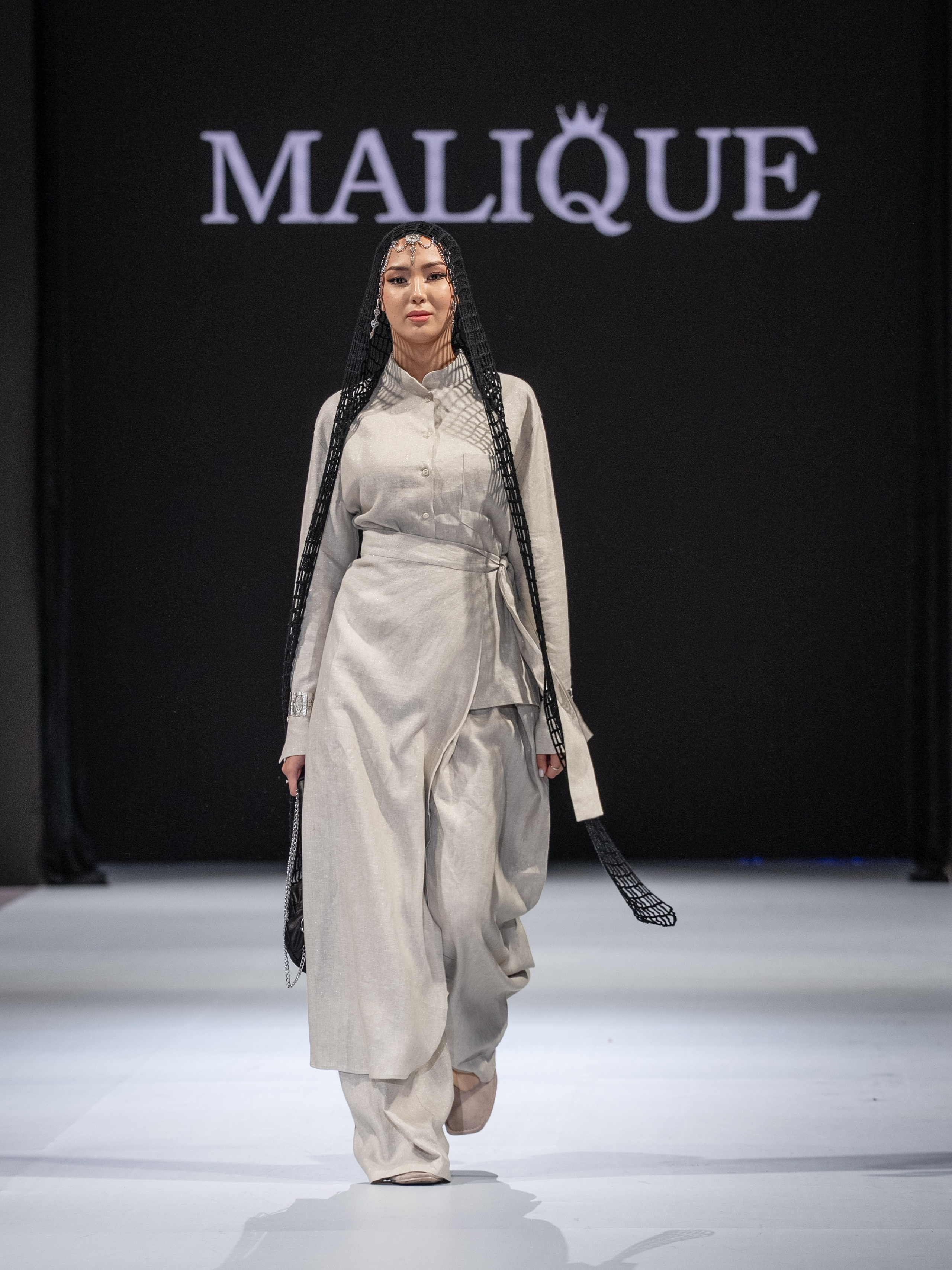 EURASIAN FASHION WEEK Malique. Сайт Алматинского НЮ АРТ, будуар и фэшн фотографа Дениса Карпенко