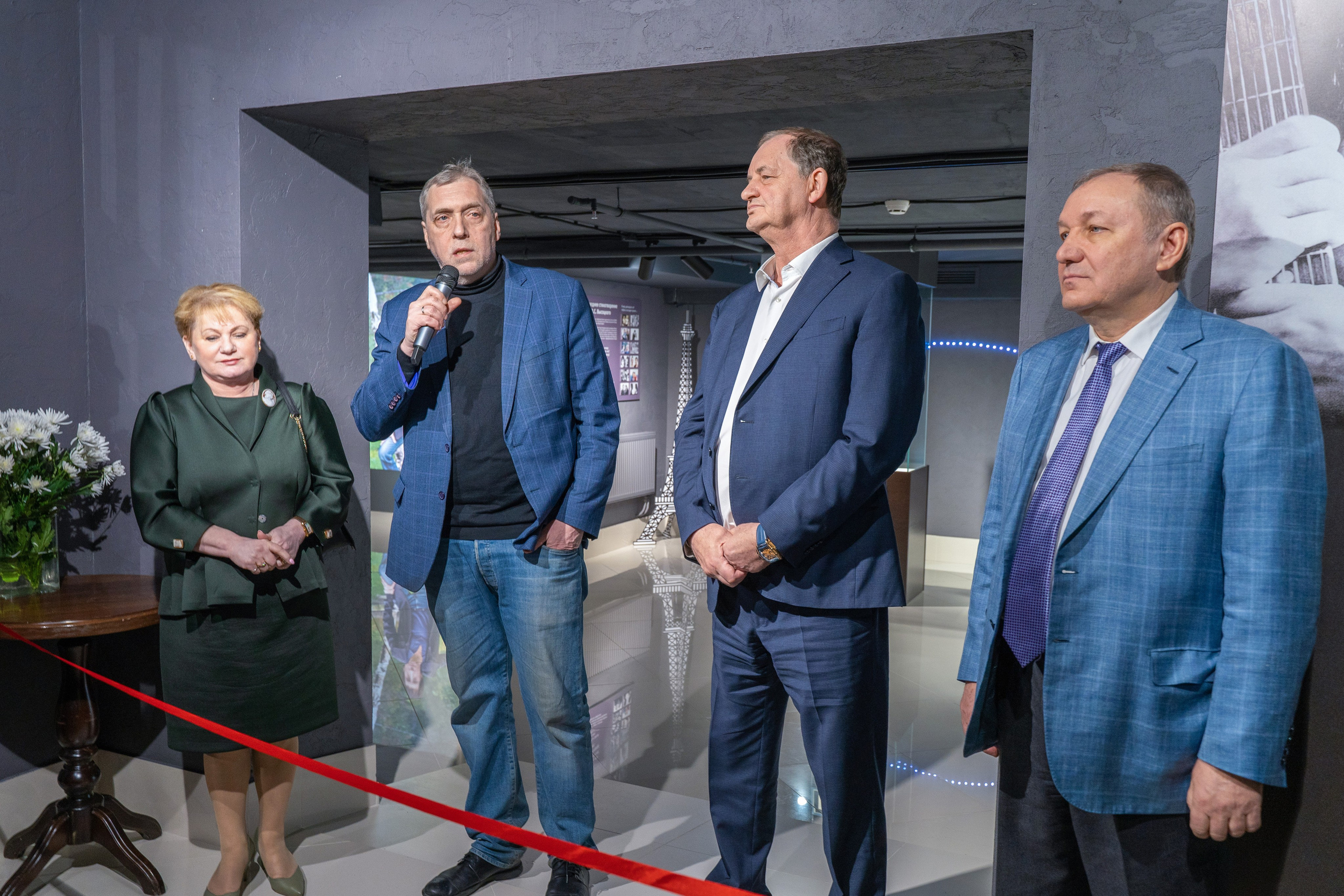 Открытие нового зала в музее Владимира Высоцкого. Фотограф в Екатеринбурге Юрий Кутаев