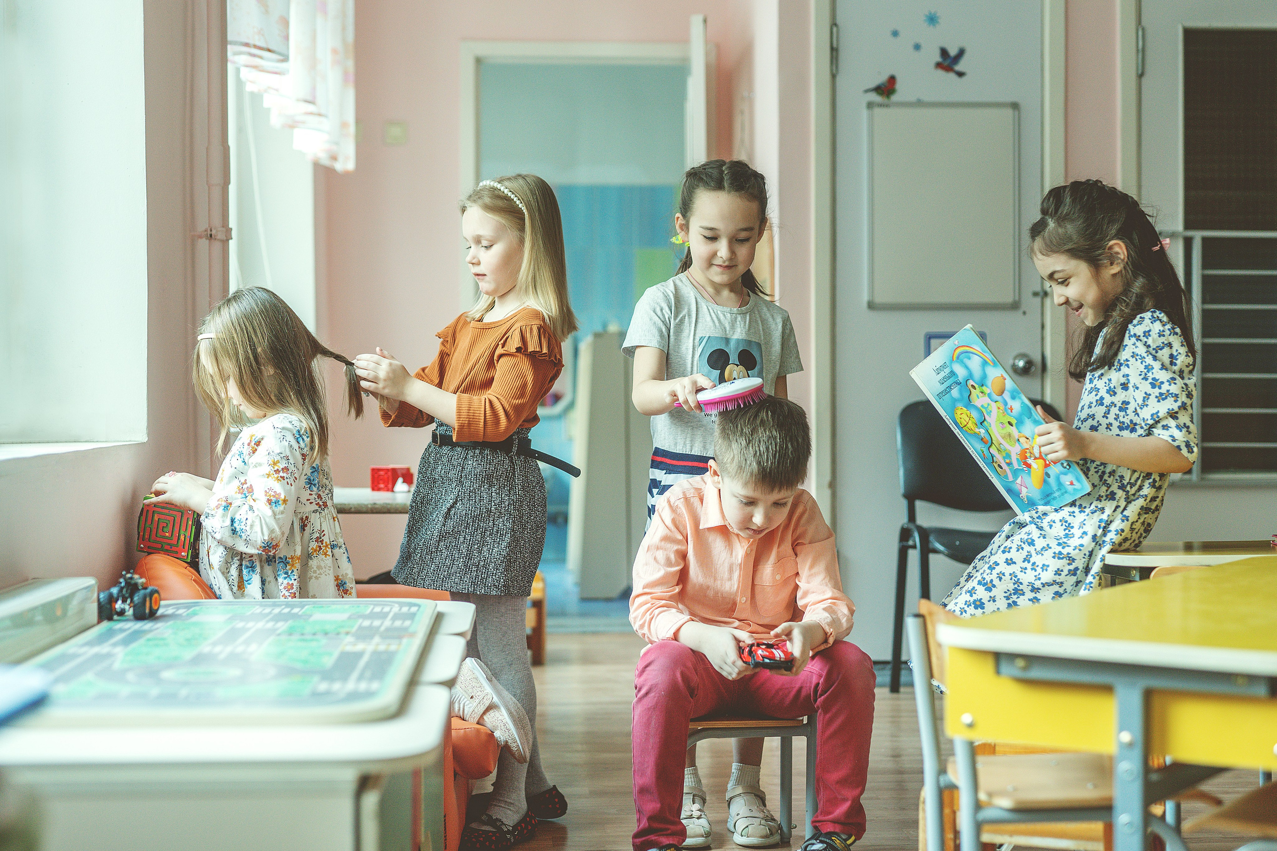 Сад 3. Школьные альбомы и альбомы для детского сада. Юлия Осипова. Москва