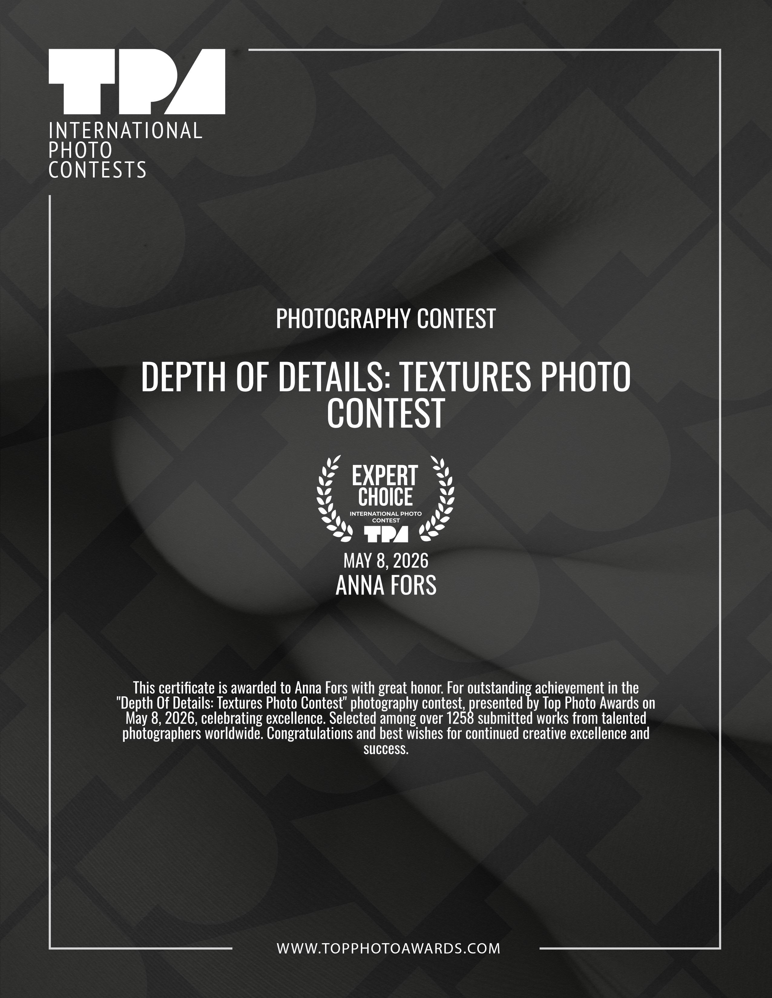 Награды фотохудожника Анны Форс — Победитель BICFP, TopPhotoAwards и финалист Liquida Grant