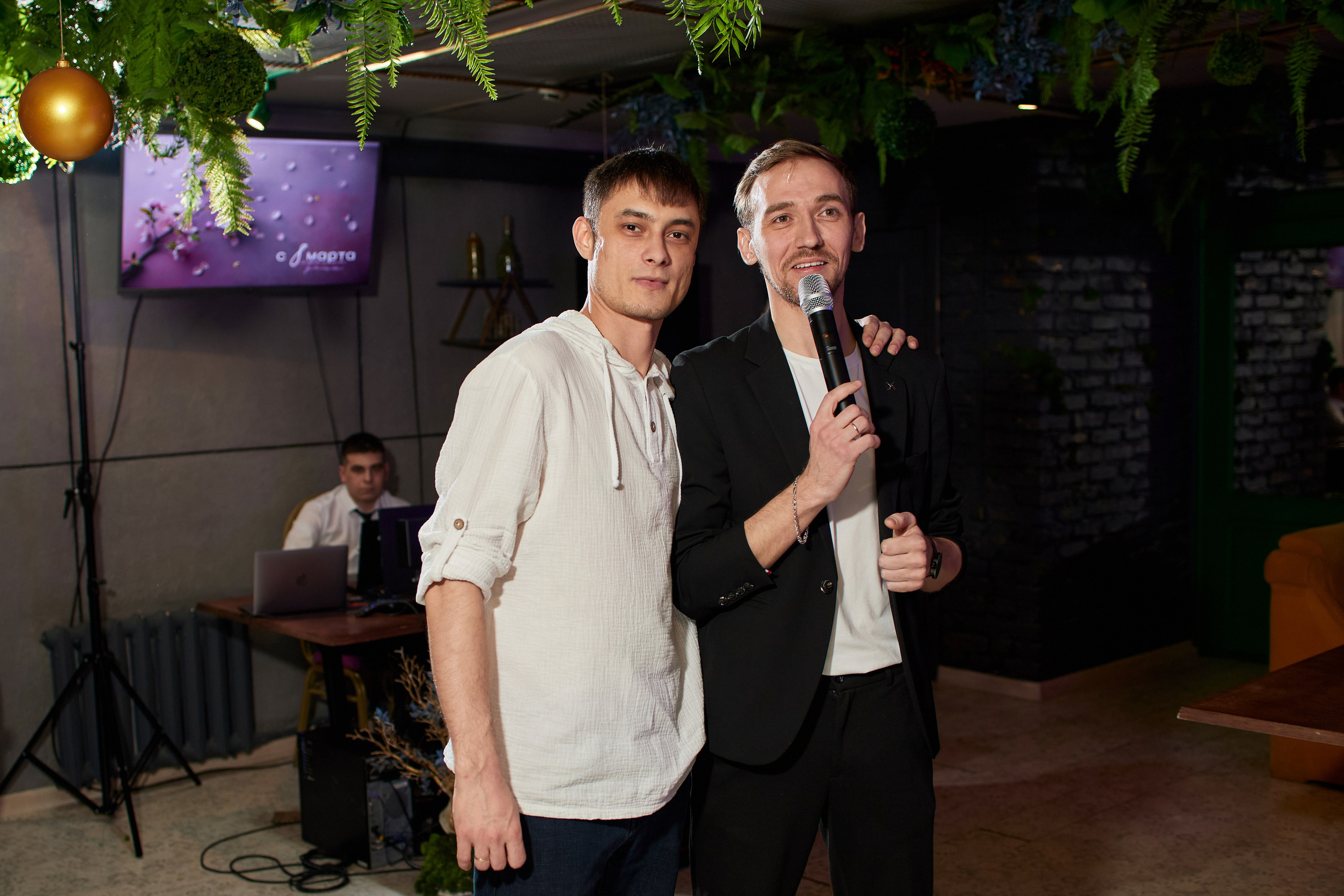 MAXIM & DAMIR | FOREST BAR | 8 МАРТА! 2-й вечер. Главная