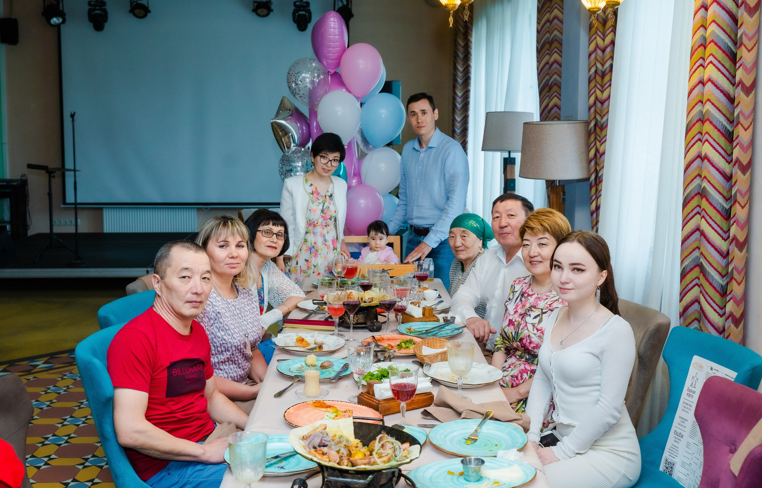 Фотограф на детский день рождения в Москве — заказать съемку праздника