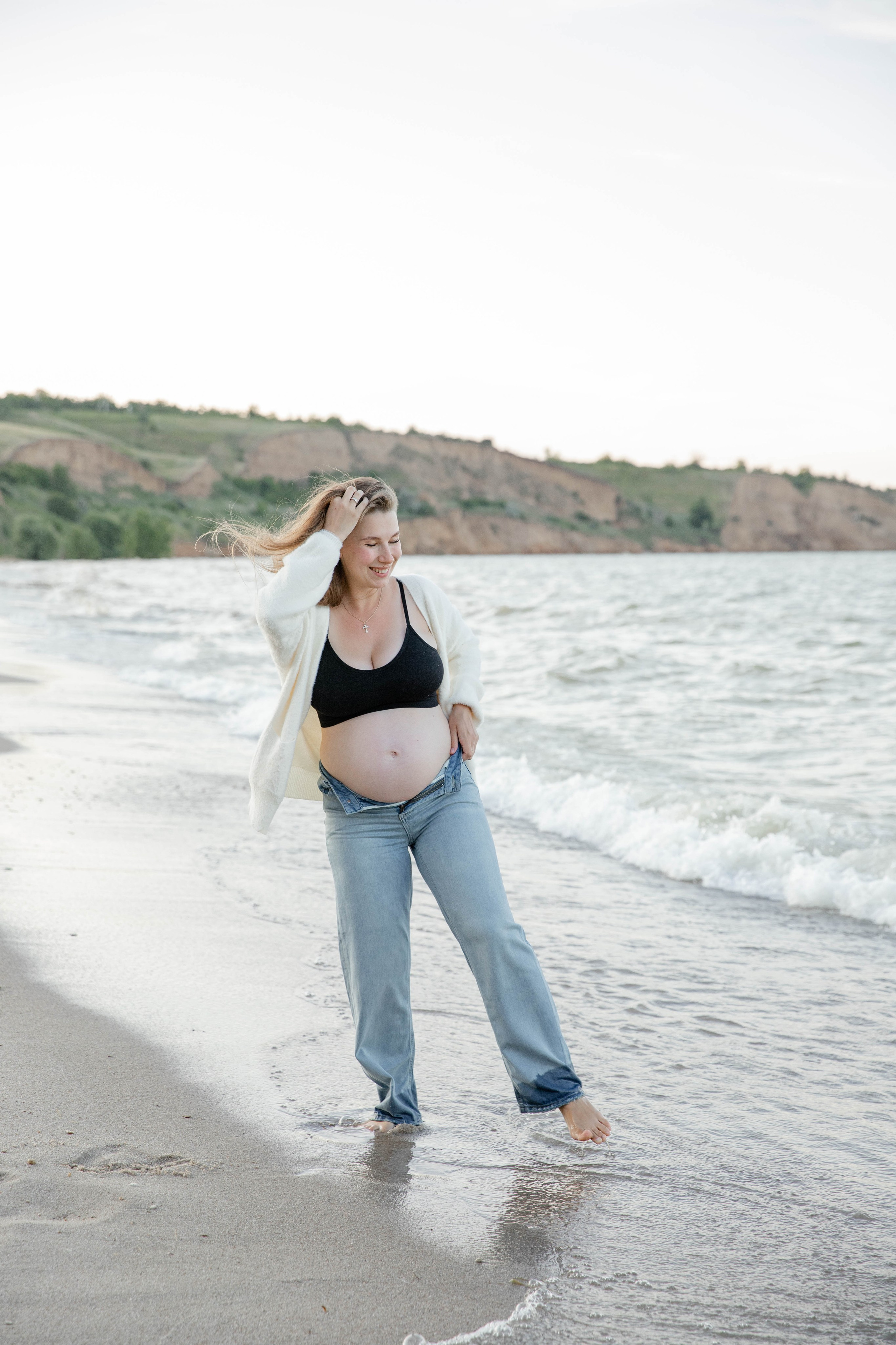 Фотосессия беременности на море. Свадебный фотограф Бакрымова Валентина