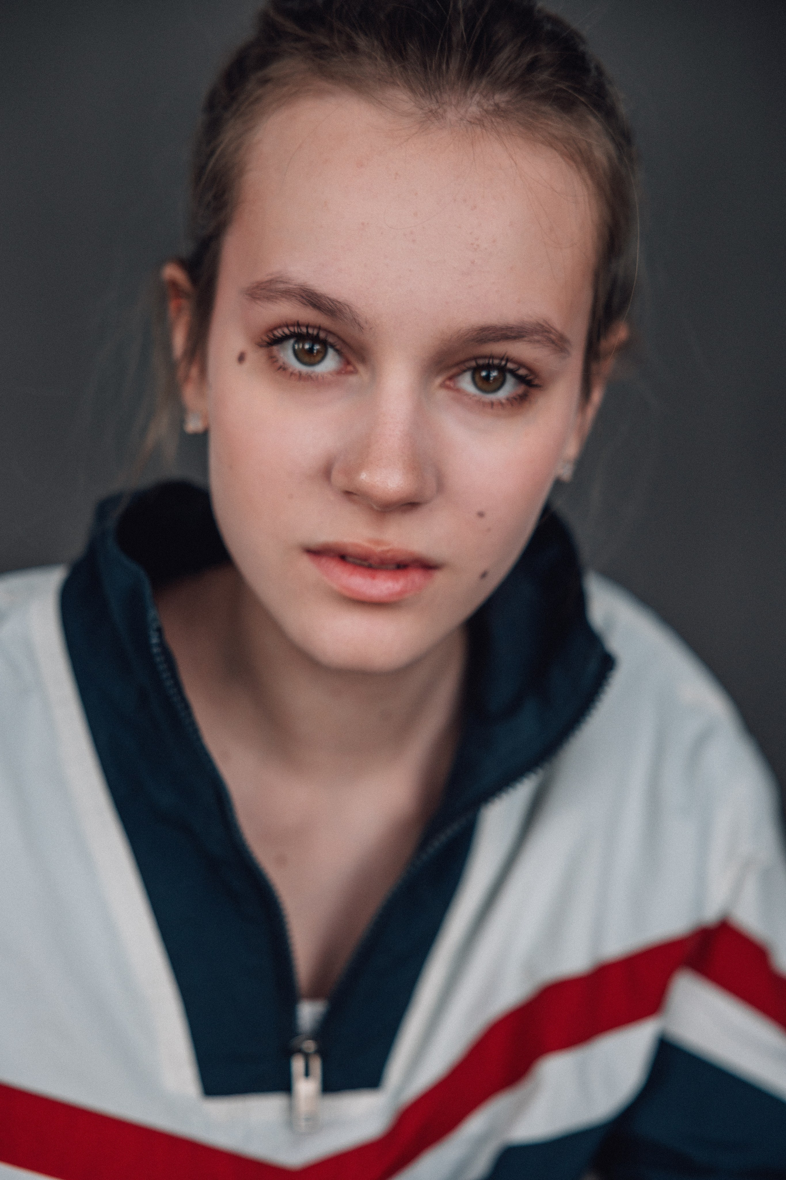 ПОЛИНА. Я фотограф из Москвы к Вашим услугам