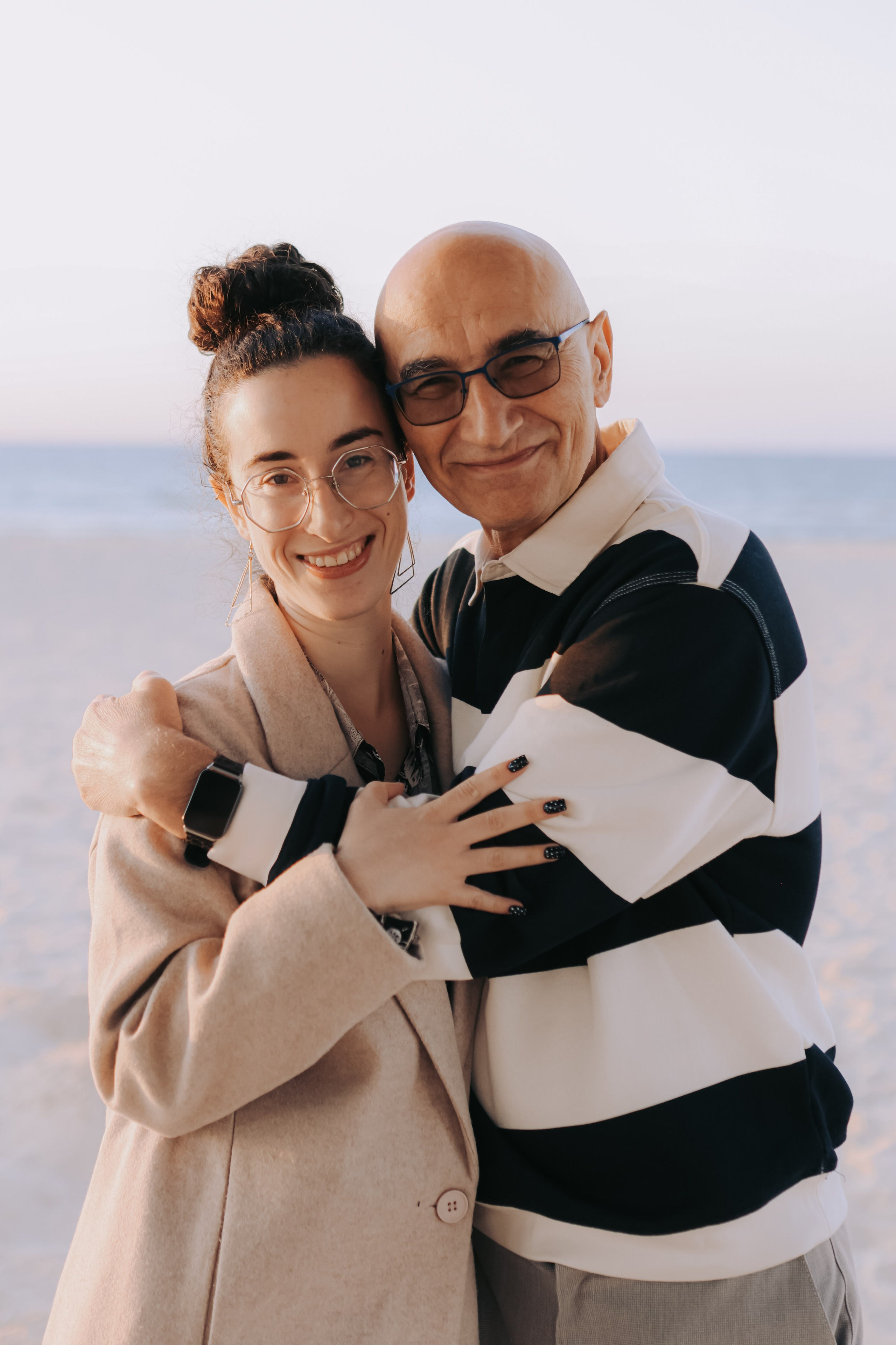 Family shoot / Engagement, Bat Yam | December 2025. Photographer in Israel Alice Milchin