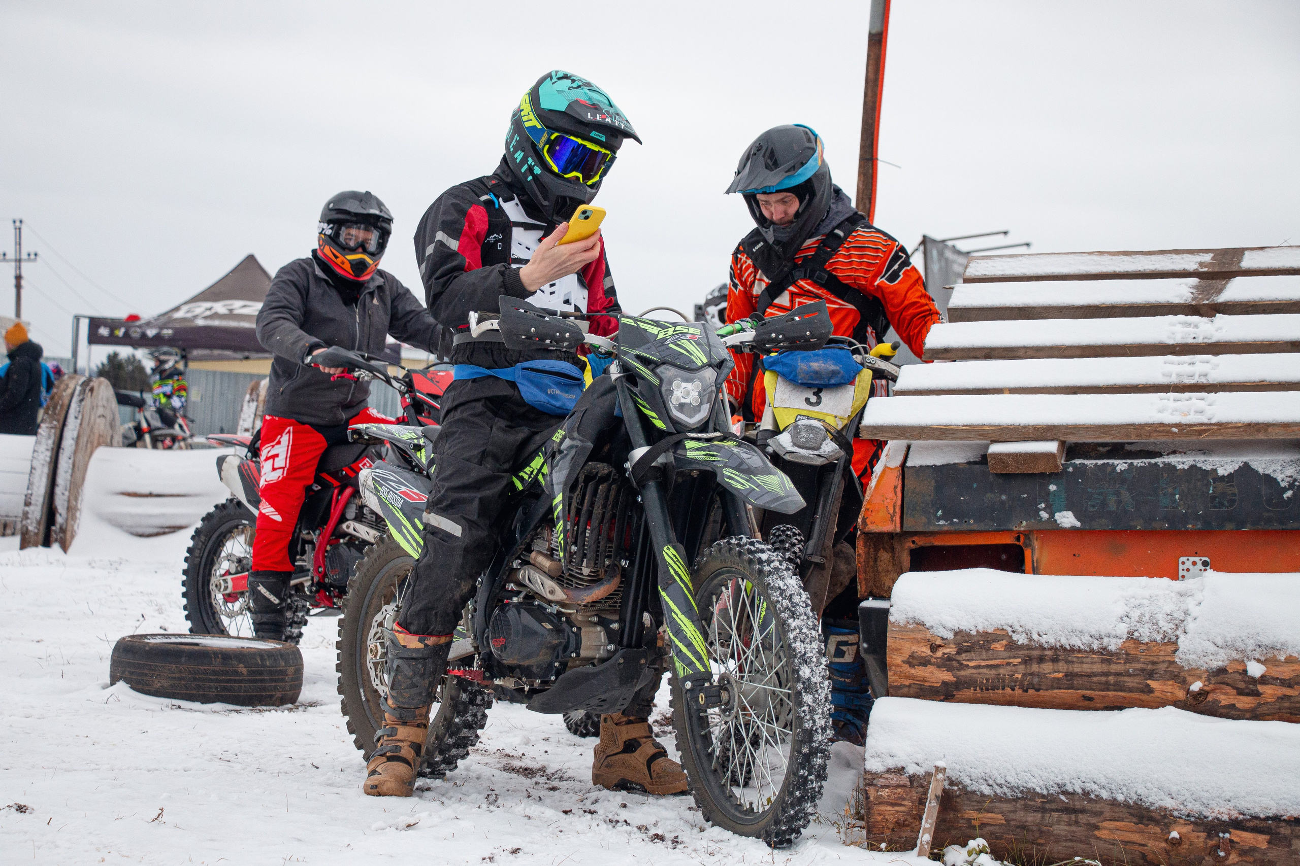 Эндуро-осень. Олег Романов. Мастер фото по спорту
