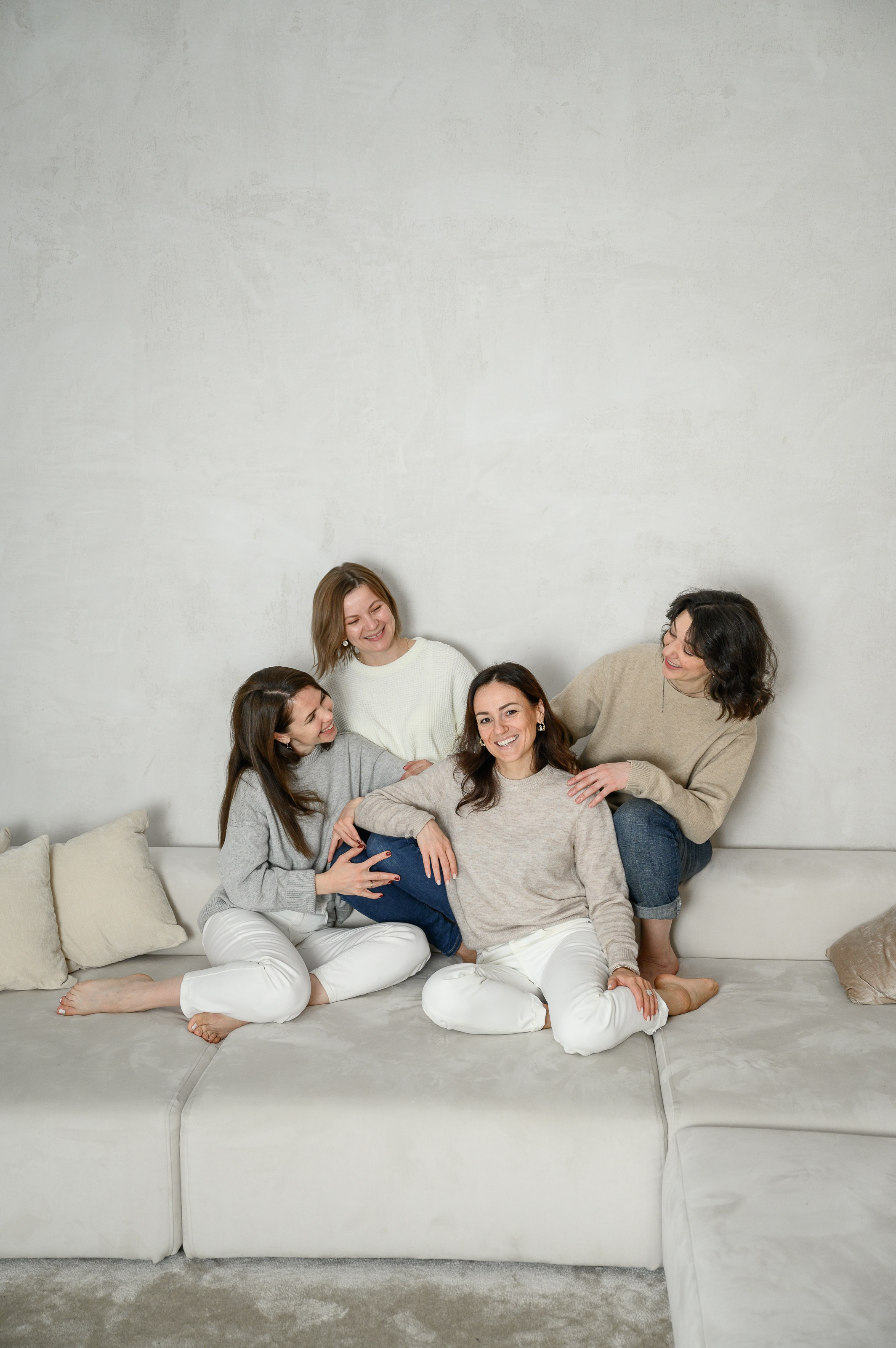 Новогодняя фотосессия с подругами в фотостудии Мимика, зал Фуджи. Semerlina.ru