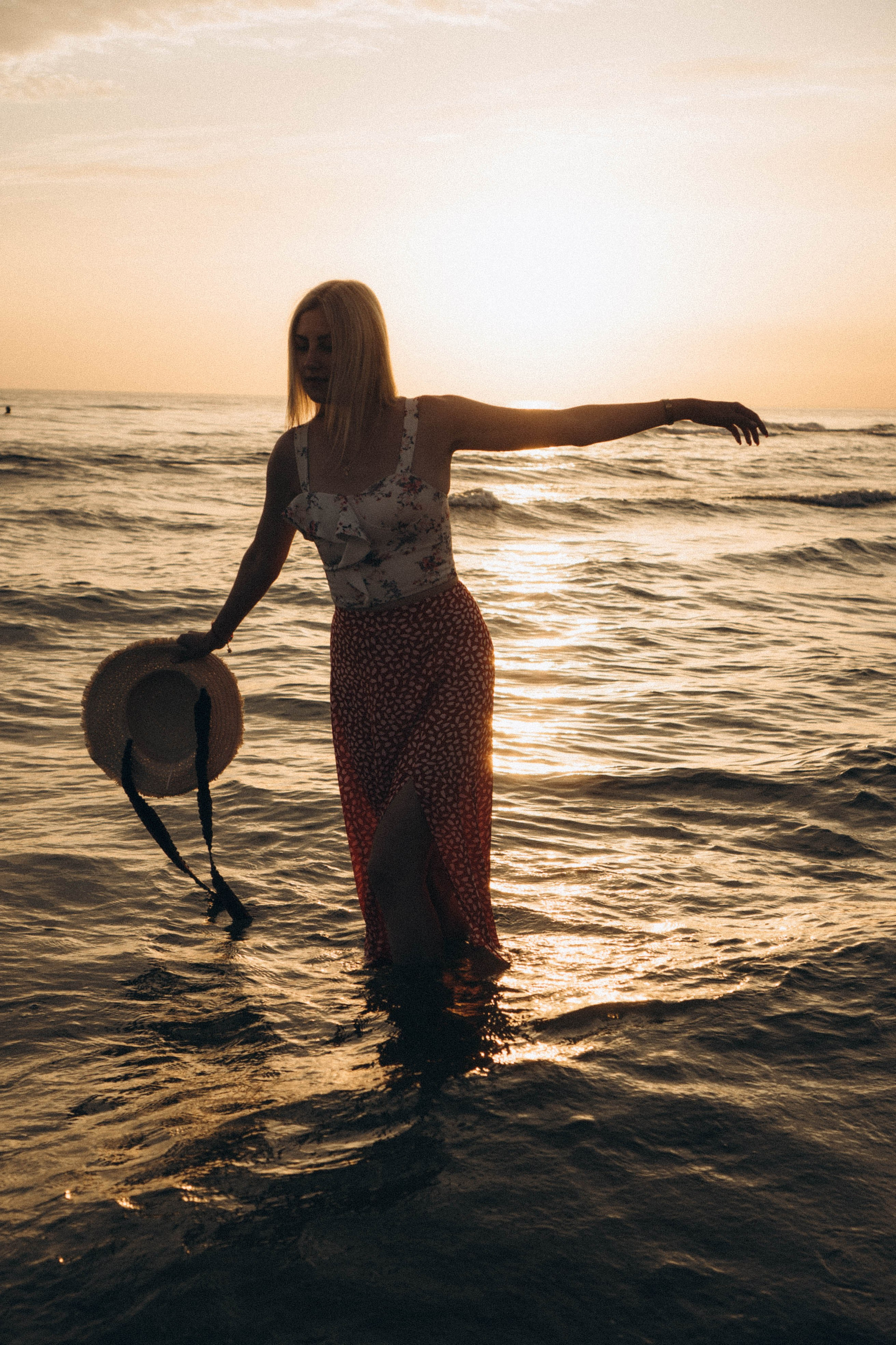 Июльский вечер на берегу черного моря. Профессиональный фотограф, Санкт-Петербург — Виктория Богомолова