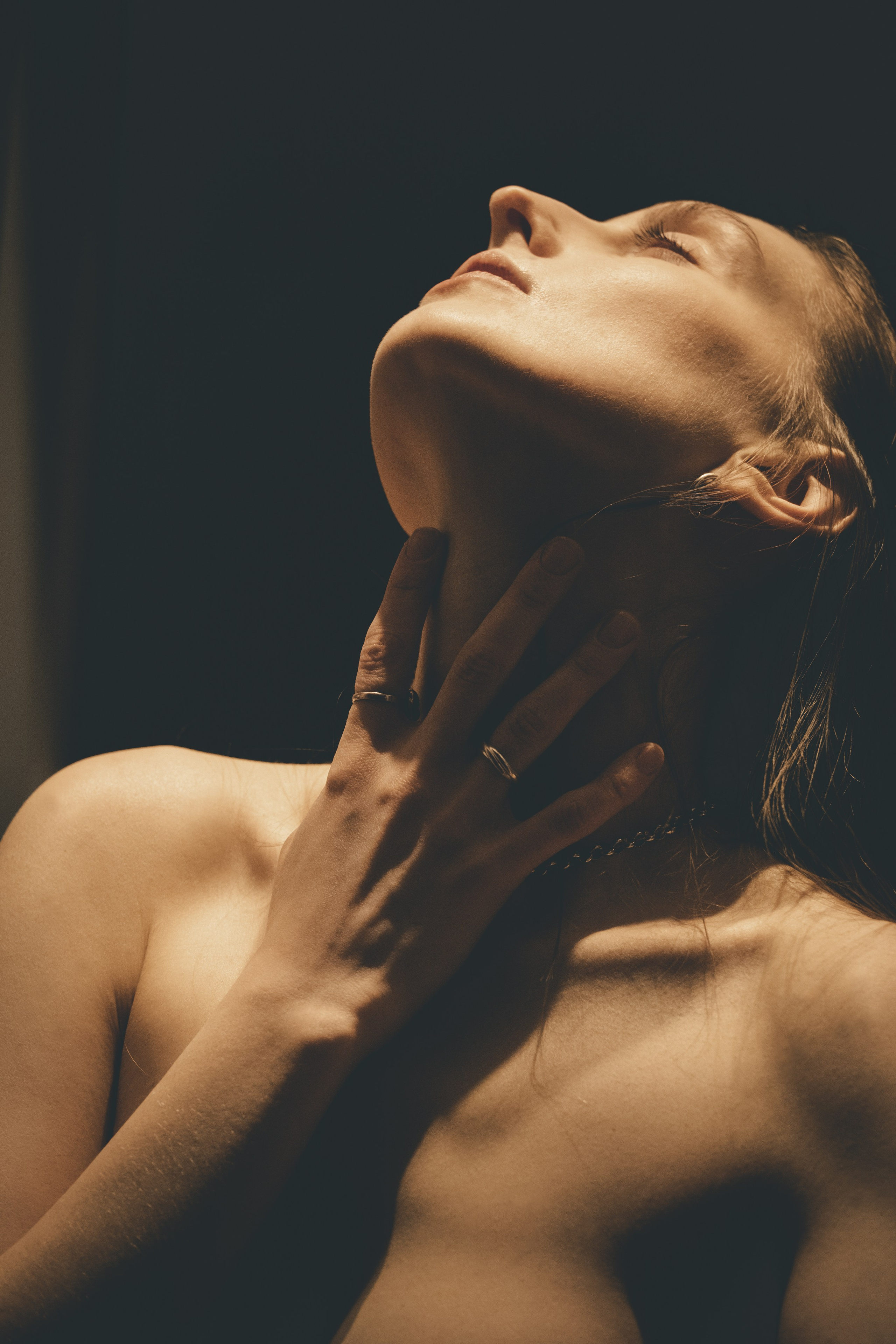 boudoir, boudoir photo, boudoir photography, nu, naked, ero, ero photo, erotic photography, mystery, boudoir inspiration, portrait, portrait photo, portrait photography, studio, studio photo, studio photography, art, art photo, art photography, creative, creative photo, creative photography