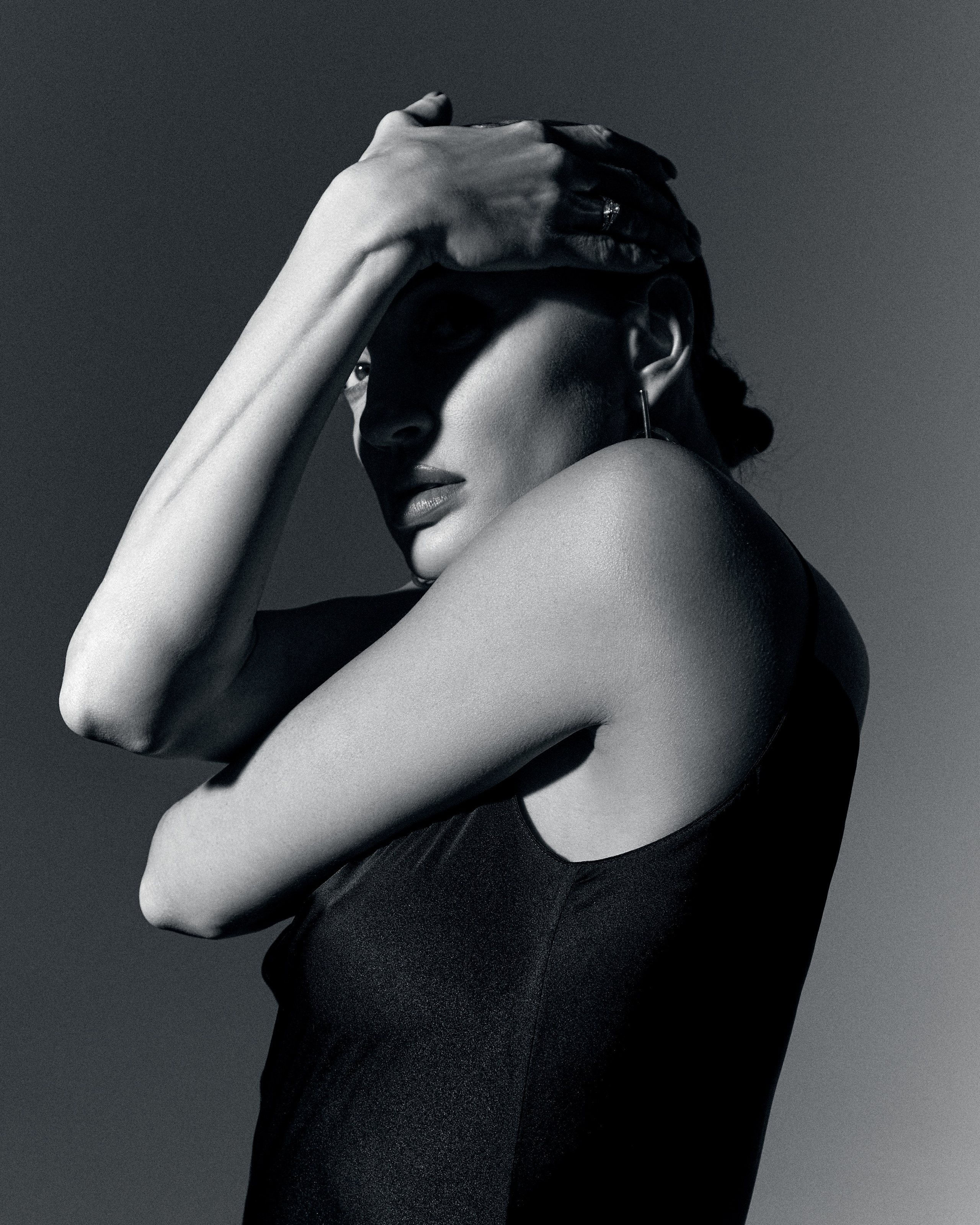 Lena Platonova. Фотограф Sasha Saunder