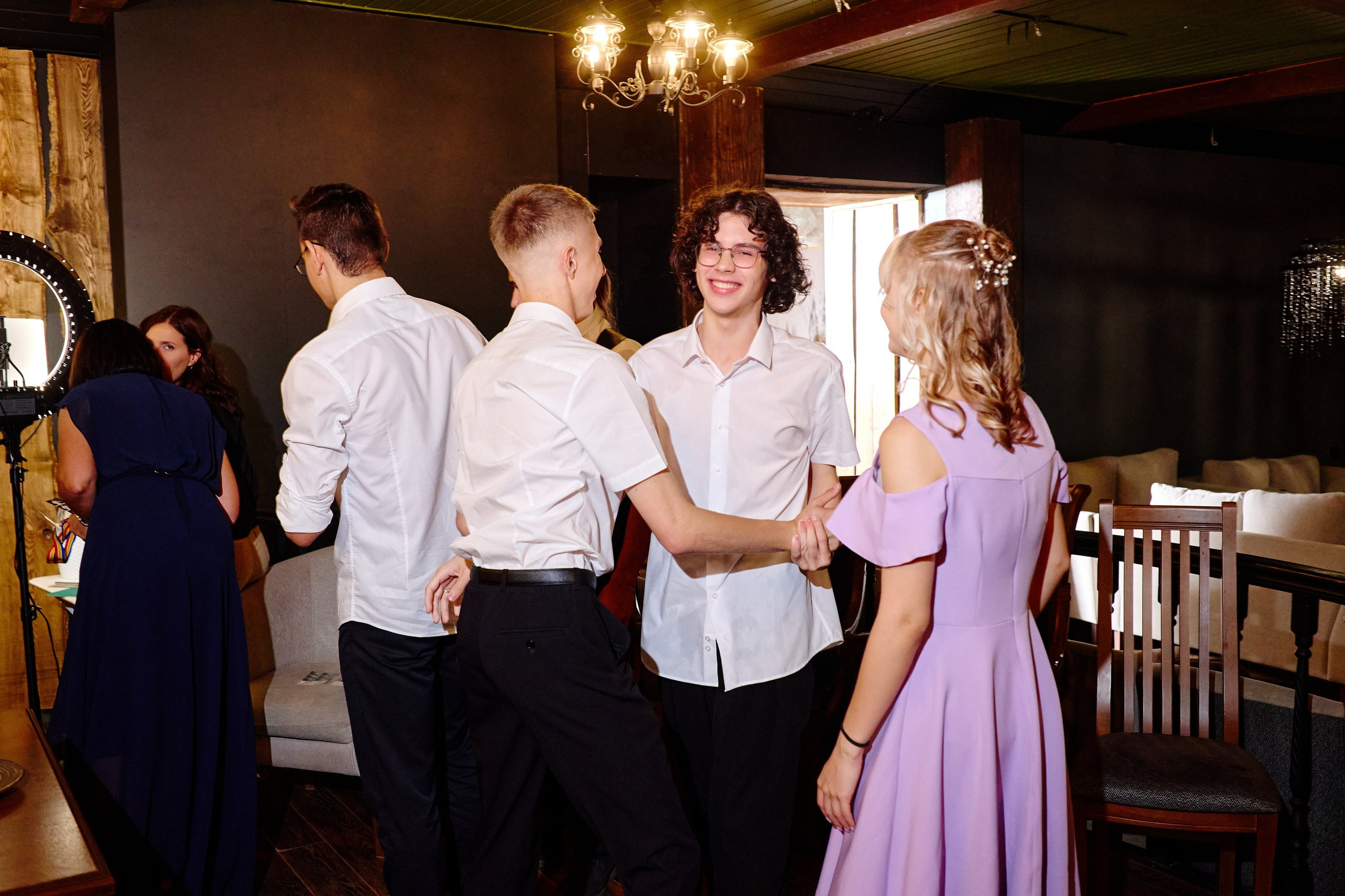 Выпускной 35 Сош. Фотограф Выпускные альбомы Таганрог Сергей Коробченко