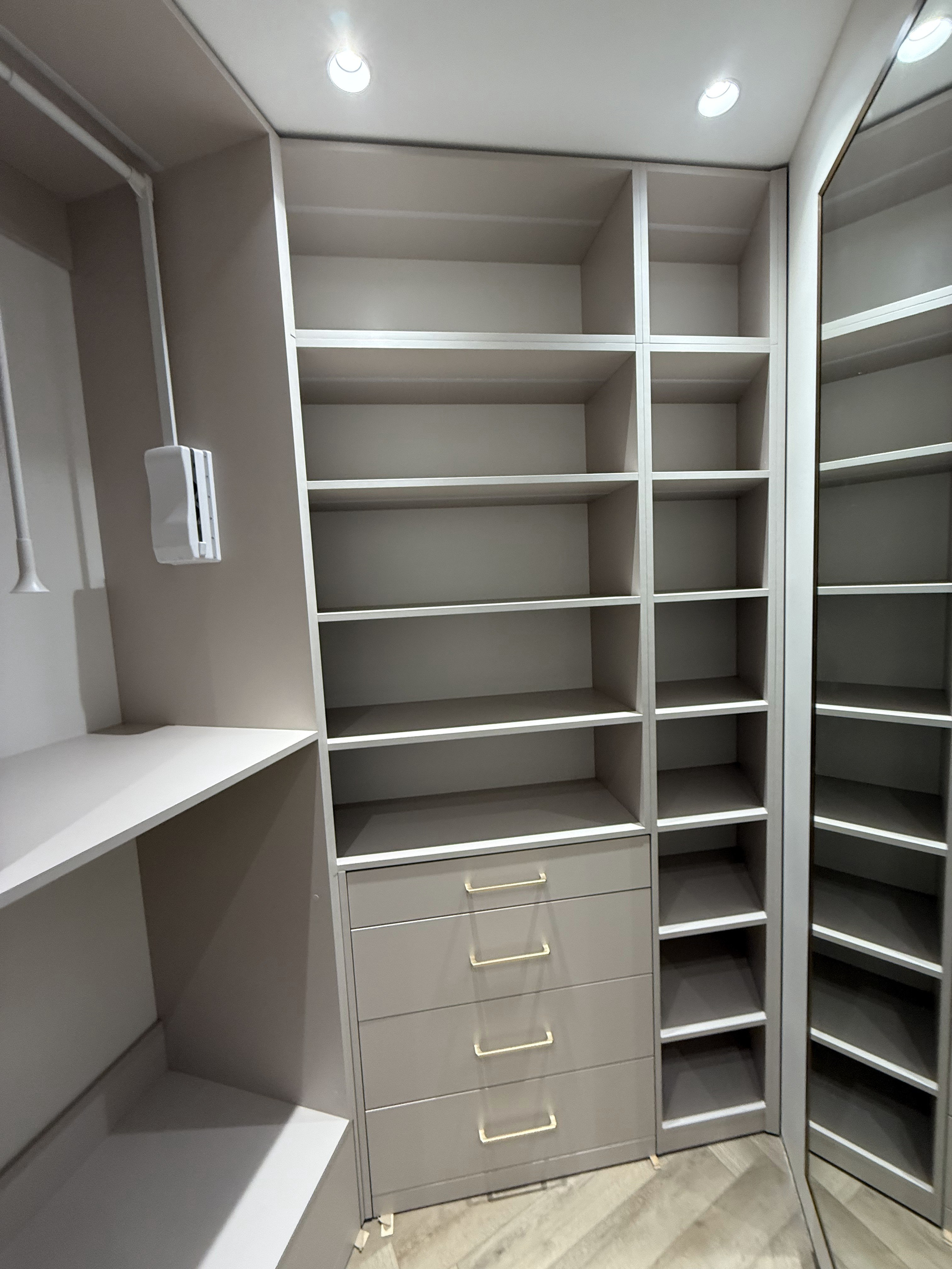 Гардеробные. Главная