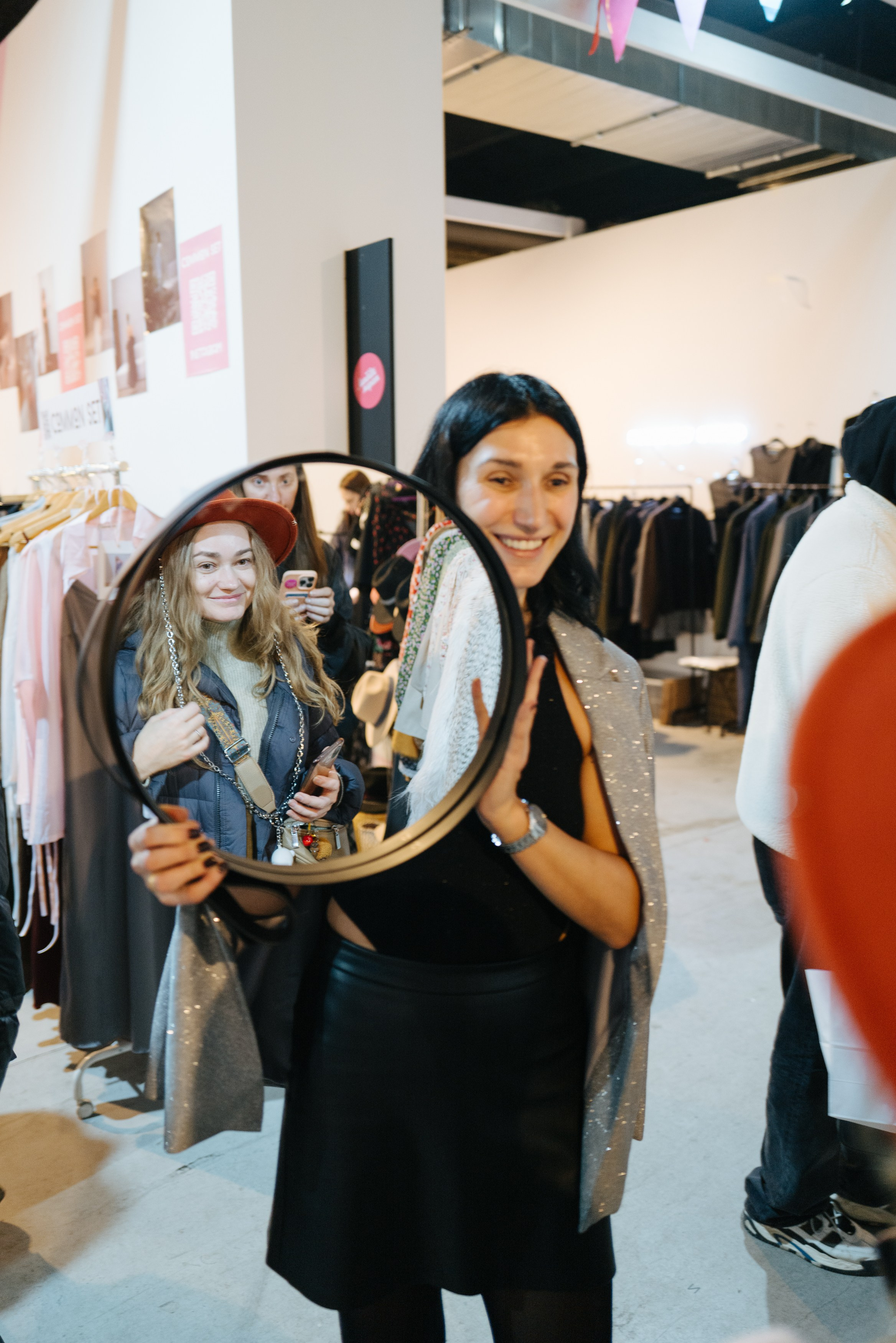 21 декабря 2024 в Типографии Сытина / фото Валерий Белобеев. Фотоотчеты «Ламбада-маркета»