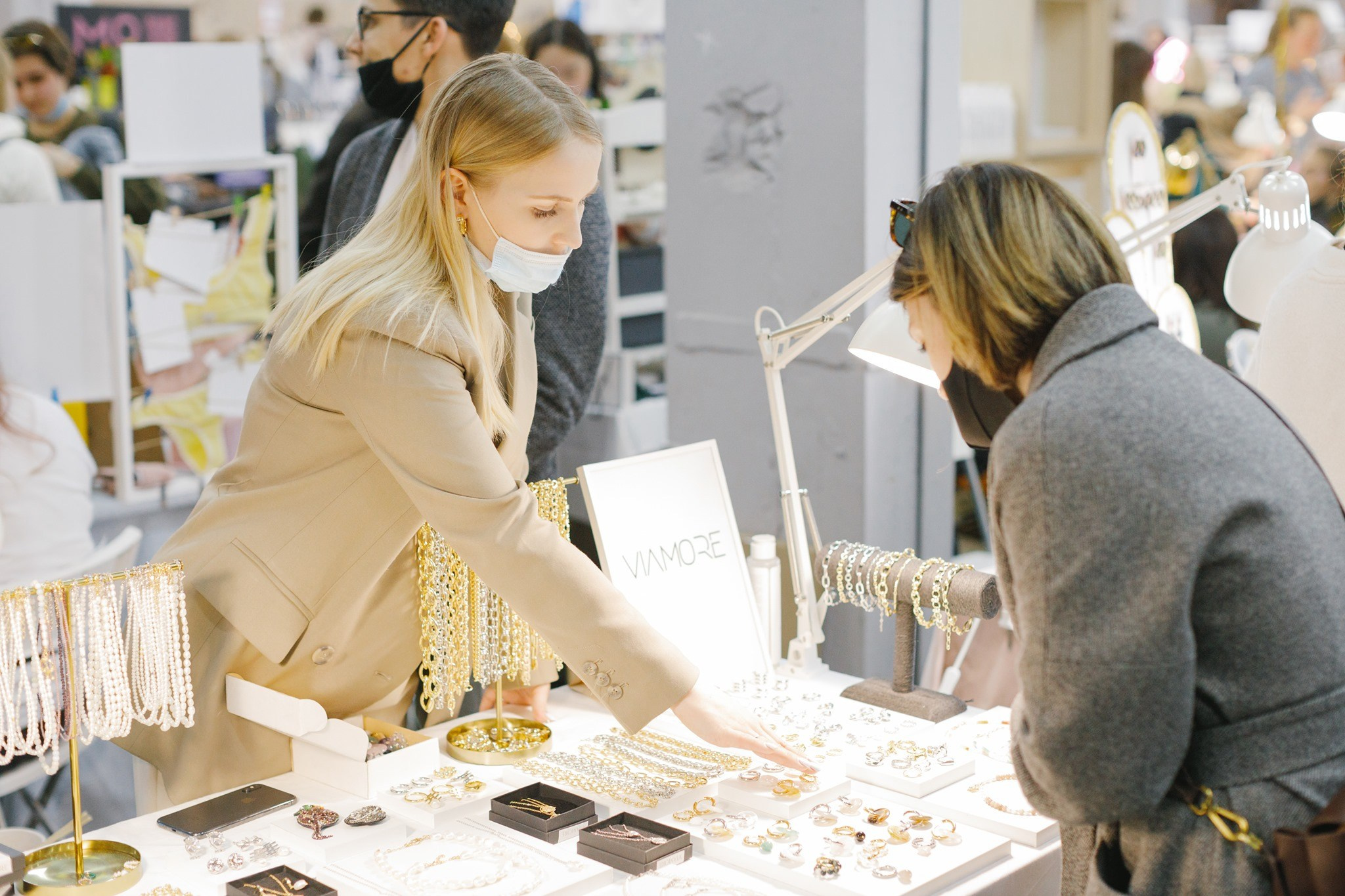 10–11 апреля 2021 на Трёхгорной мануфактуре / фото Иван Гущин. Фотоотчеты «Ламбада-маркета»