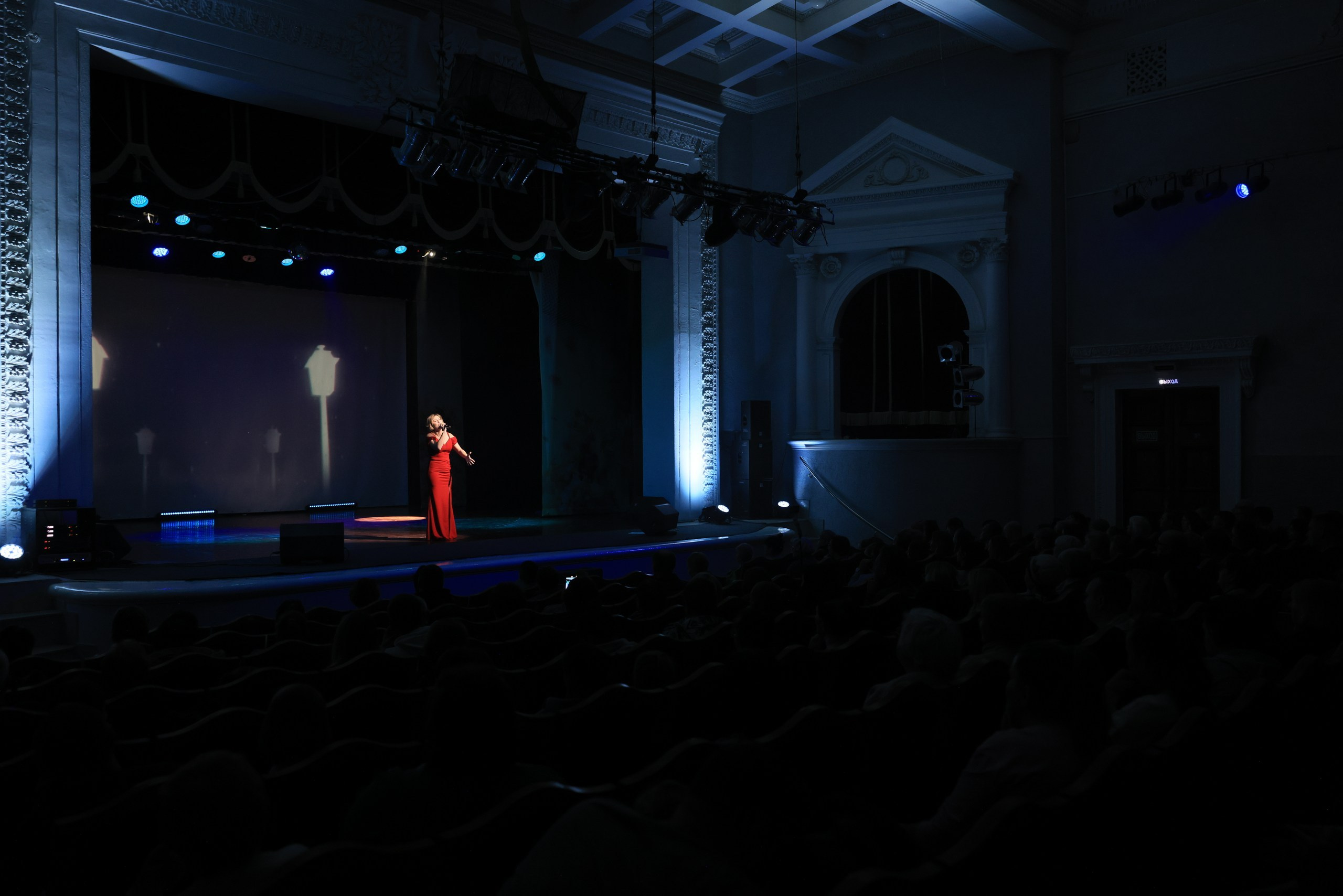 Концерт к 8 Марта в ДК «Металлург» г. Тула. Фотограф в Туле Крупский АнДРей. Фотостудия «КАДР71» в Туле