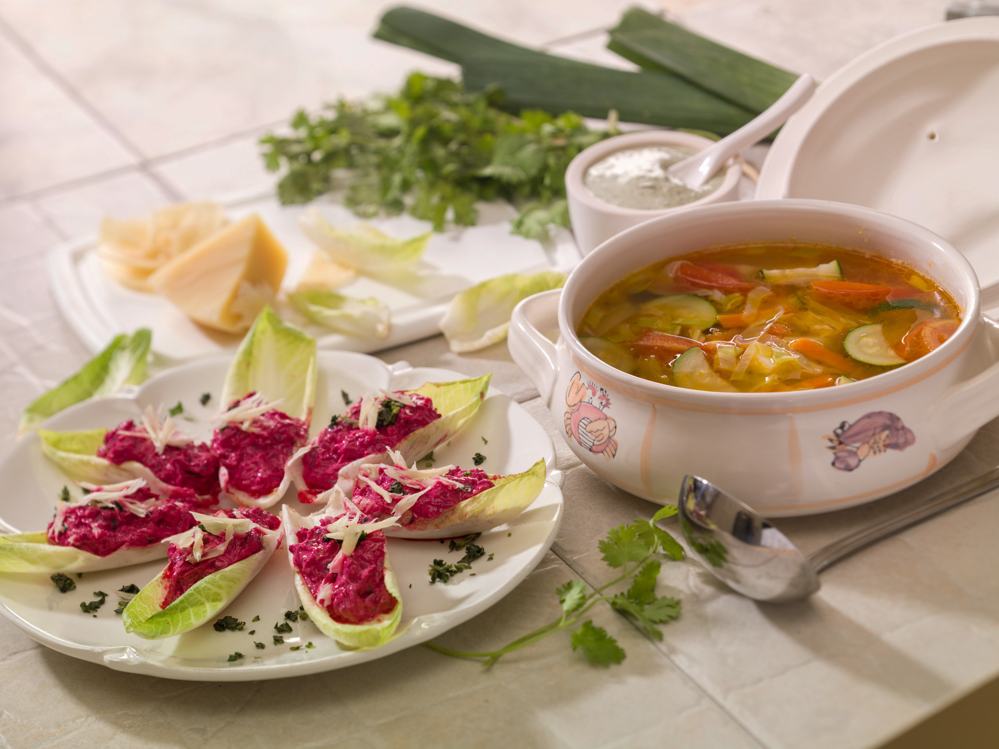 Обед в летний день, разворот журнала Гастроном 