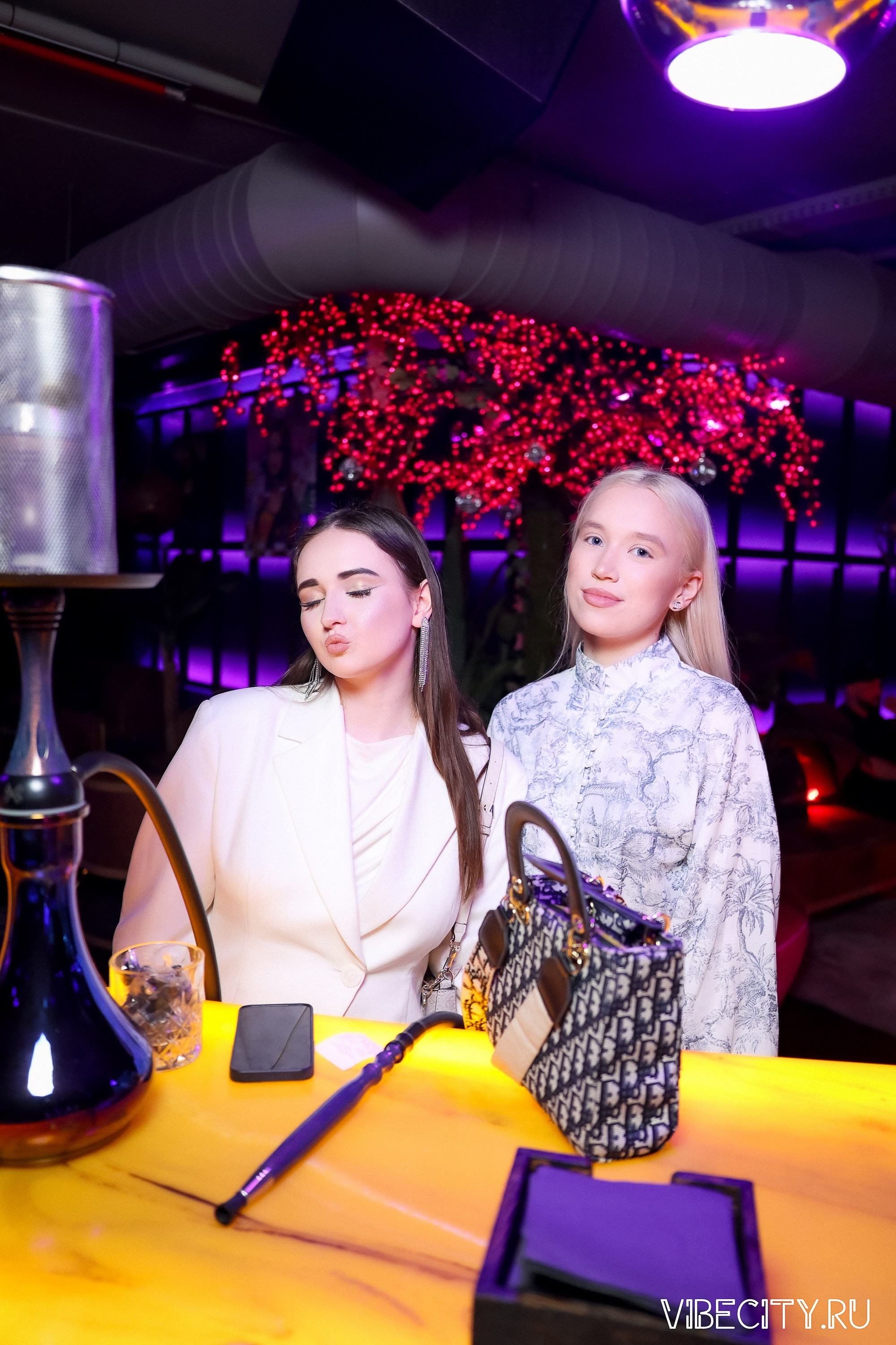 DOUBLE U. VIBECITY.RU Вайб Сити Ру Фоторепортажи Фотоотчеты Калининград