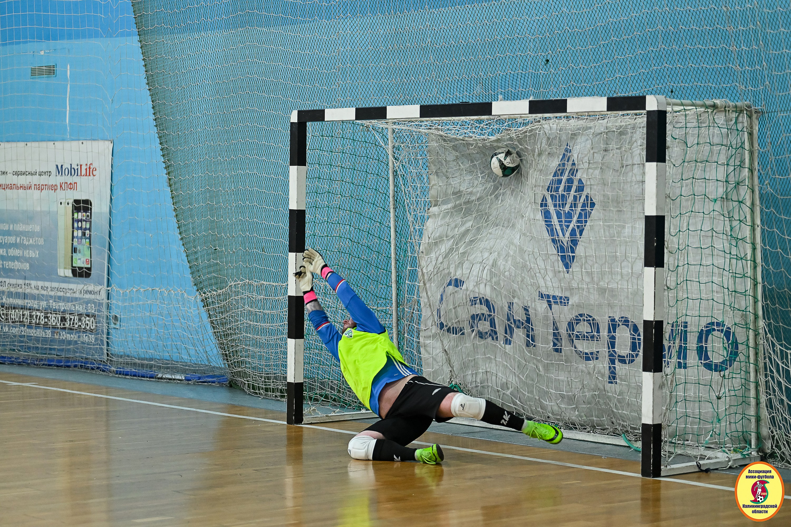 Корпоративная Бизнес Лига по футзалу — Весна 2026. VIBECITY.RU Вайб Сити Ру Фоторепортажи Фотоотчеты Калининград