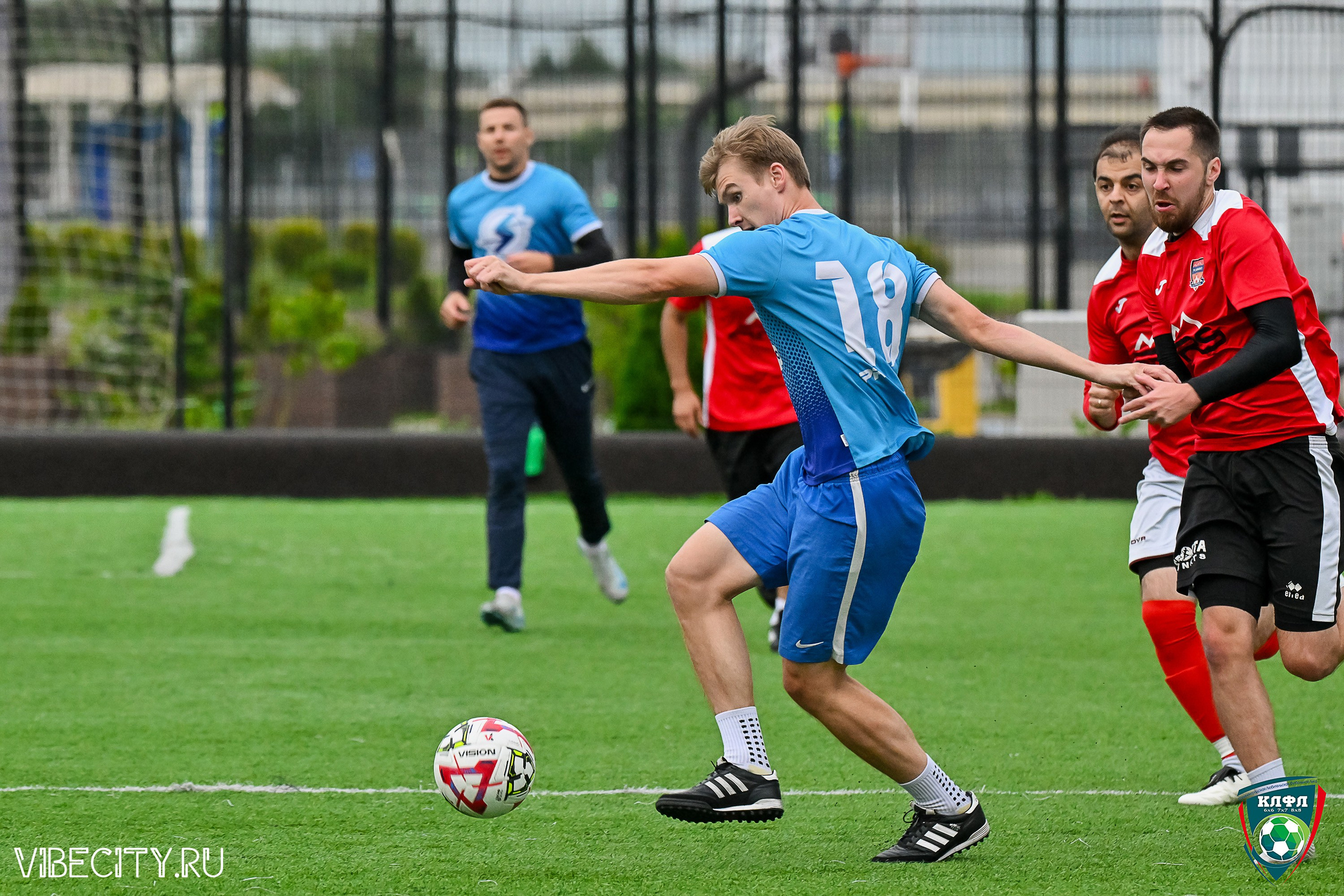 ФИНАЛЬНЫЕ МАТЧИ ПЛЕЙ-ОФФ XXl ЛЕТНЕГО КУБКА КАЛИНИНГРАДСКОЙ ЛФЛ. VIBECITY.RU Вайб Сити Ру Фоторепортажи Фотоотчеты Калининград