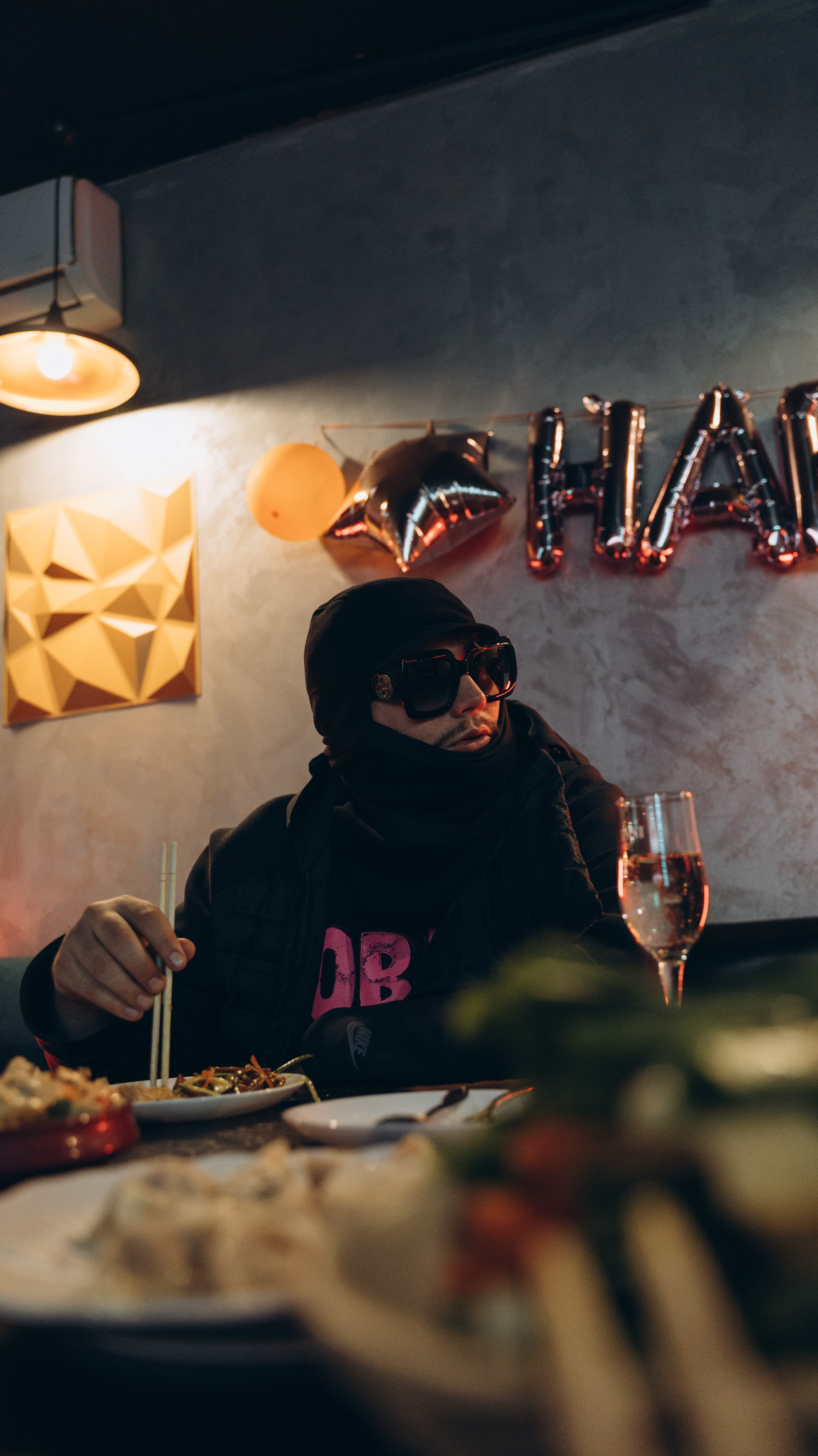 Томас Мраз в ресторане Поднебесная