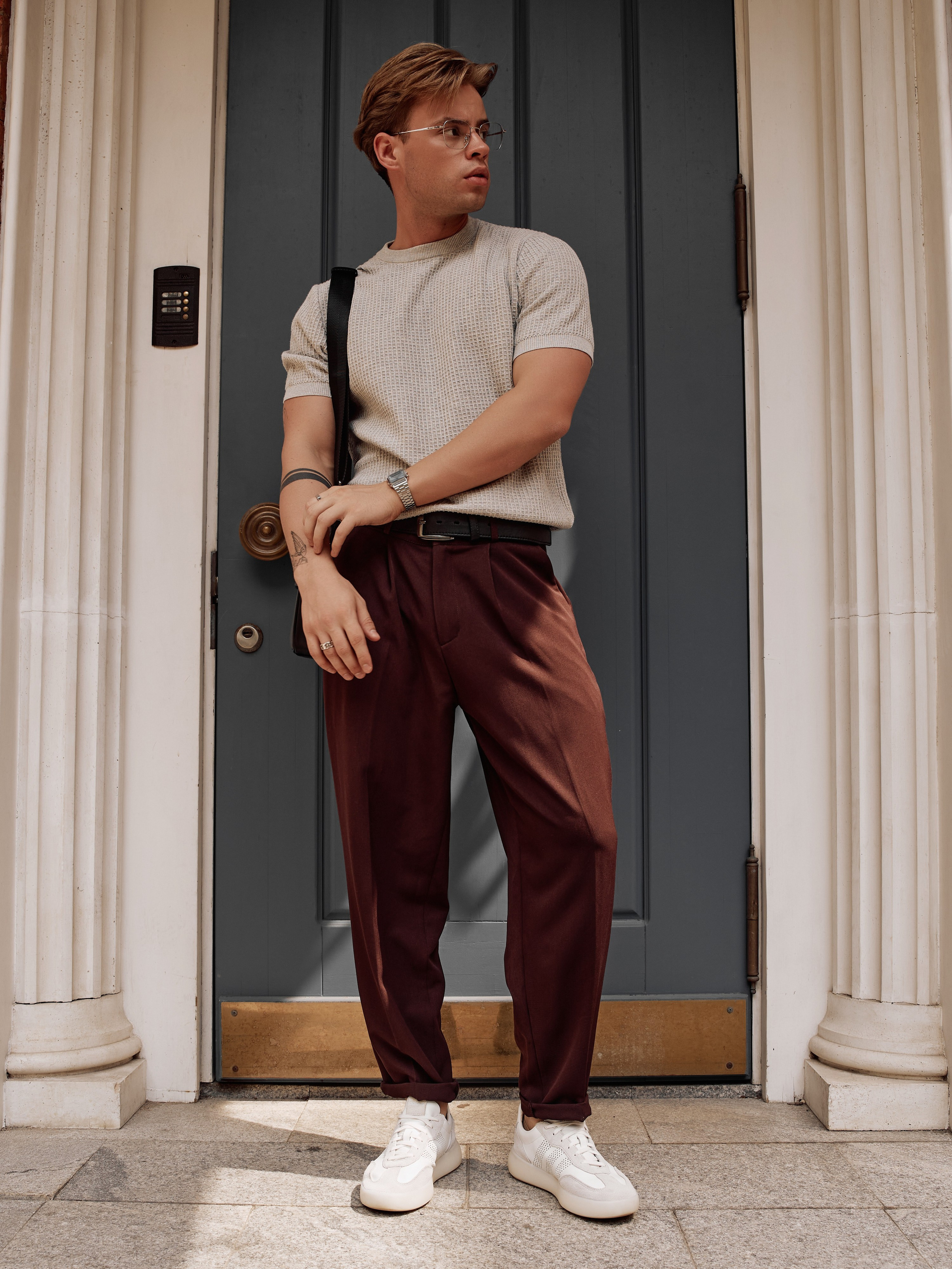 Футболки. Фотограф для маркетплейсов в Москве