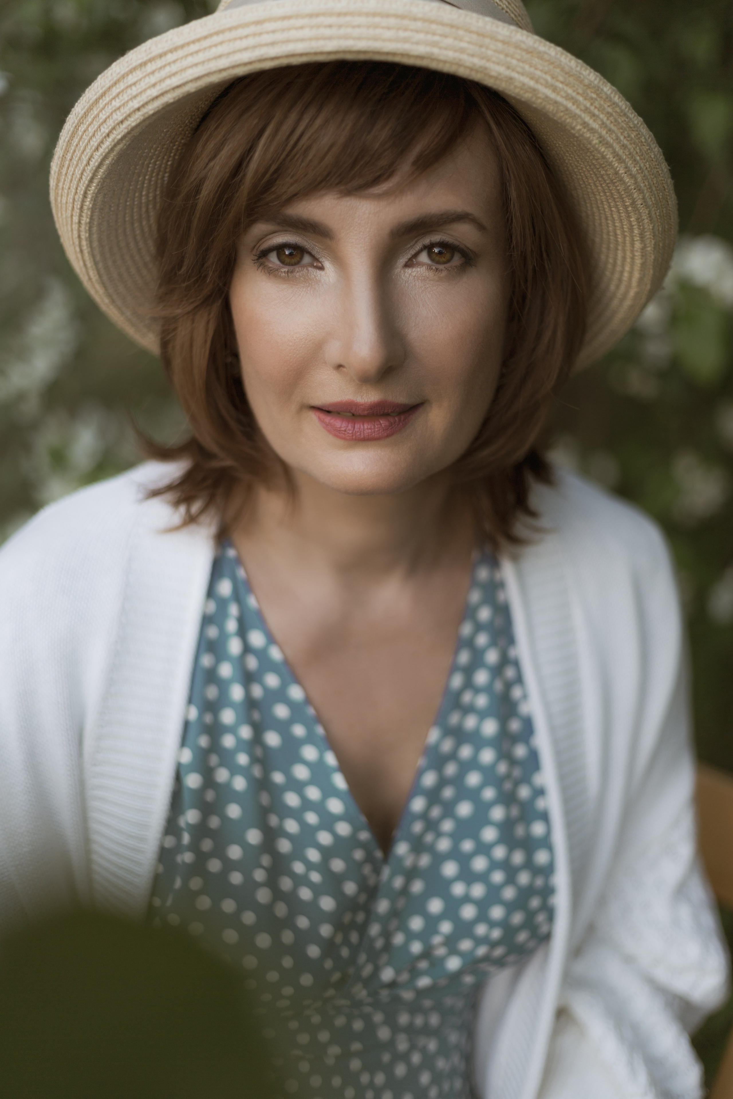 Художественный портрет на свежем воздухе. Фотограф в Новосибирске Краснова Евгения