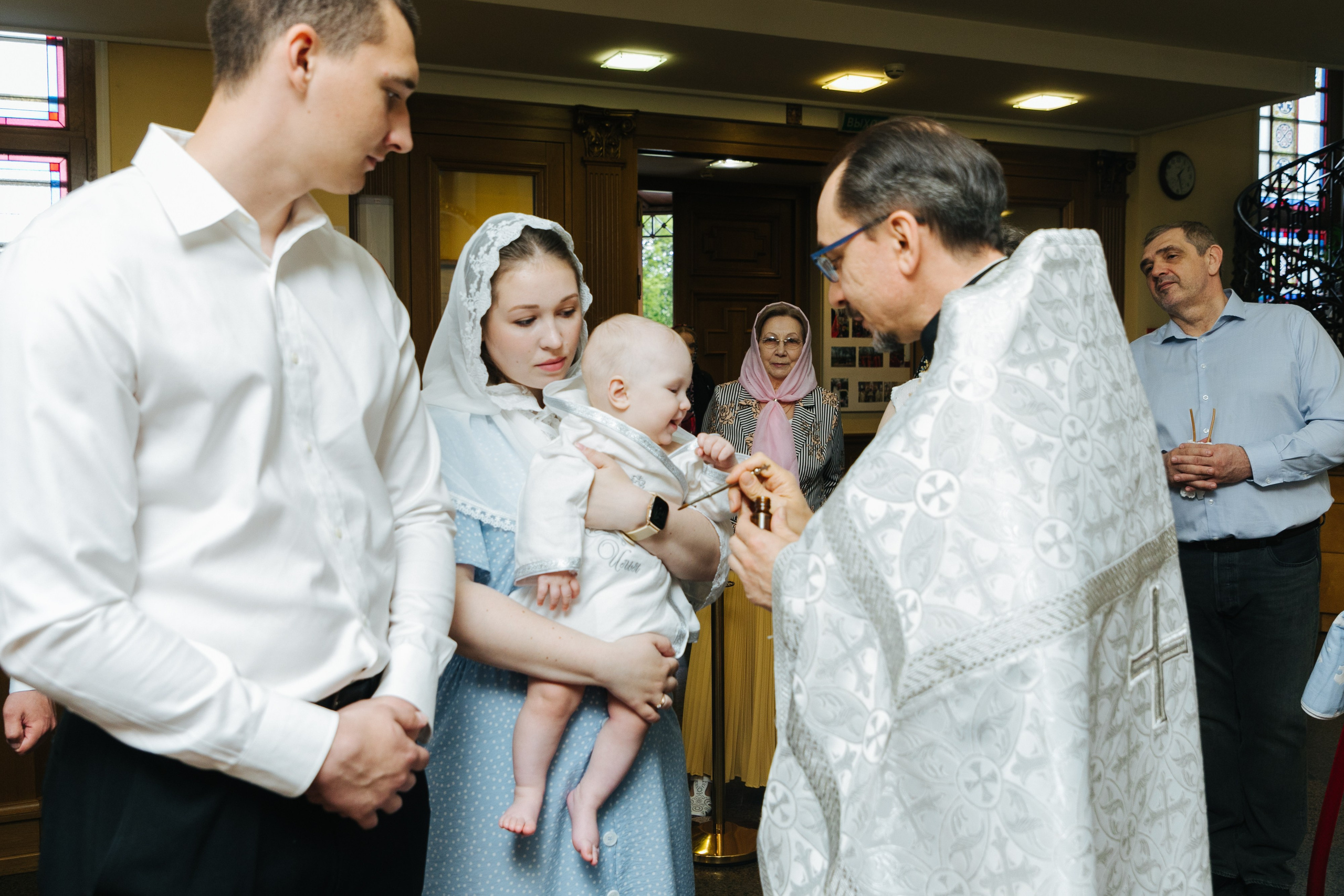 Крещение Храм всех святых в земле русской просиявших СПб. Фотограф на крещение в Санкт Петербурге