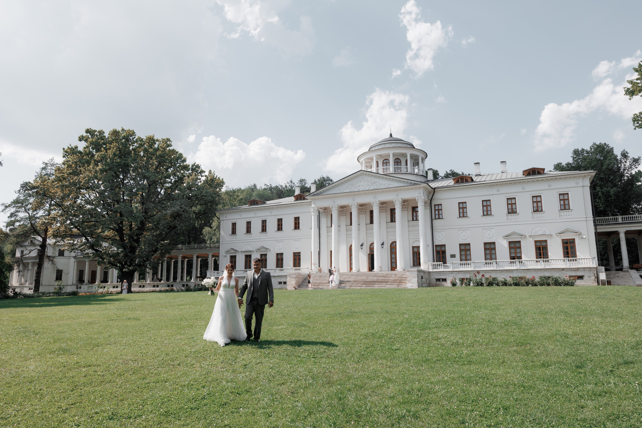 ЗАГС Бутово и Остафьево. Свадебный и репортажный фотограф (Москва, Королев и другие)