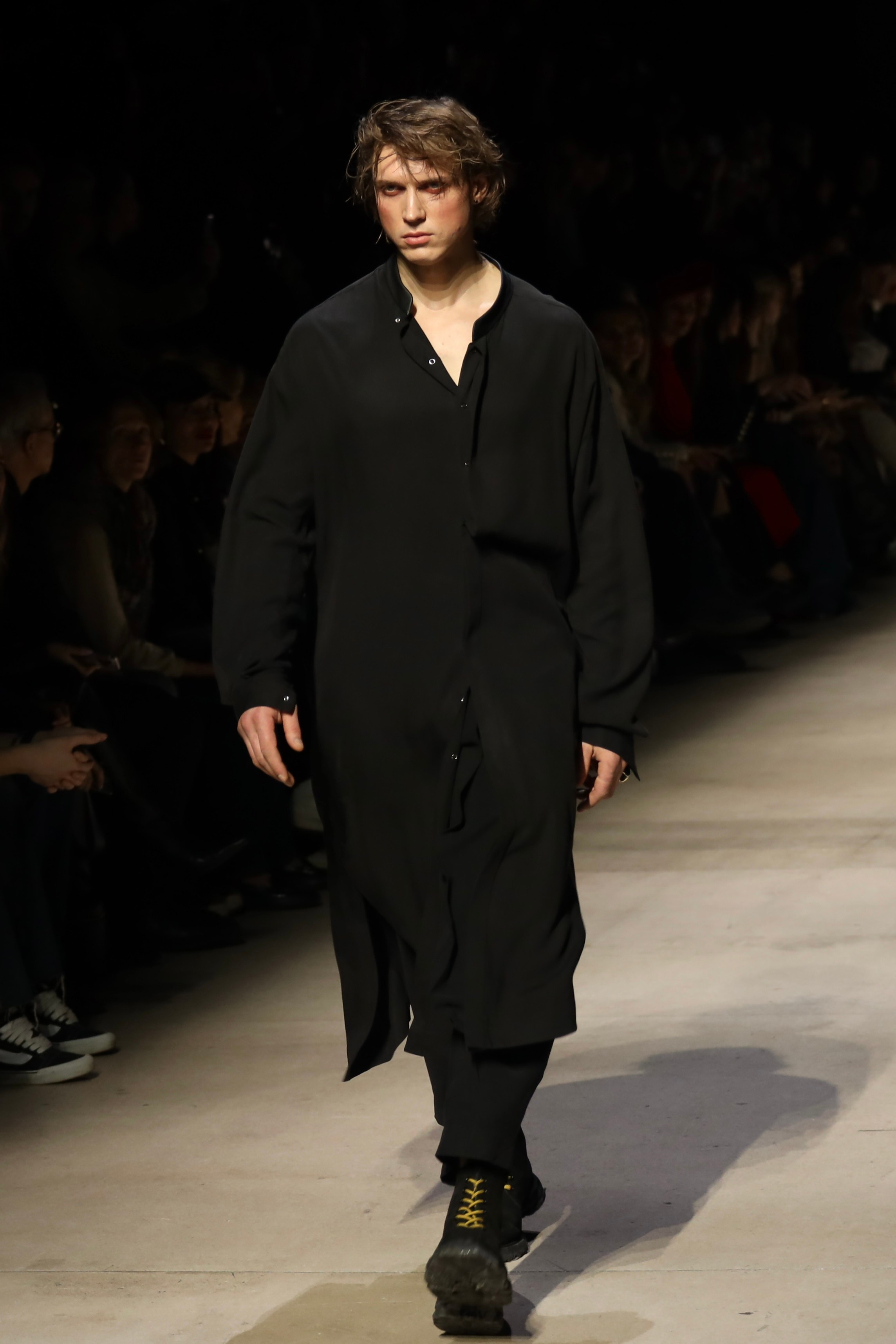 Показ Boyari (Москва): Московская неделя моды 15 марта 2025. Фотосессии и репортаж — Фотограф в Москве — Рина Серёгина