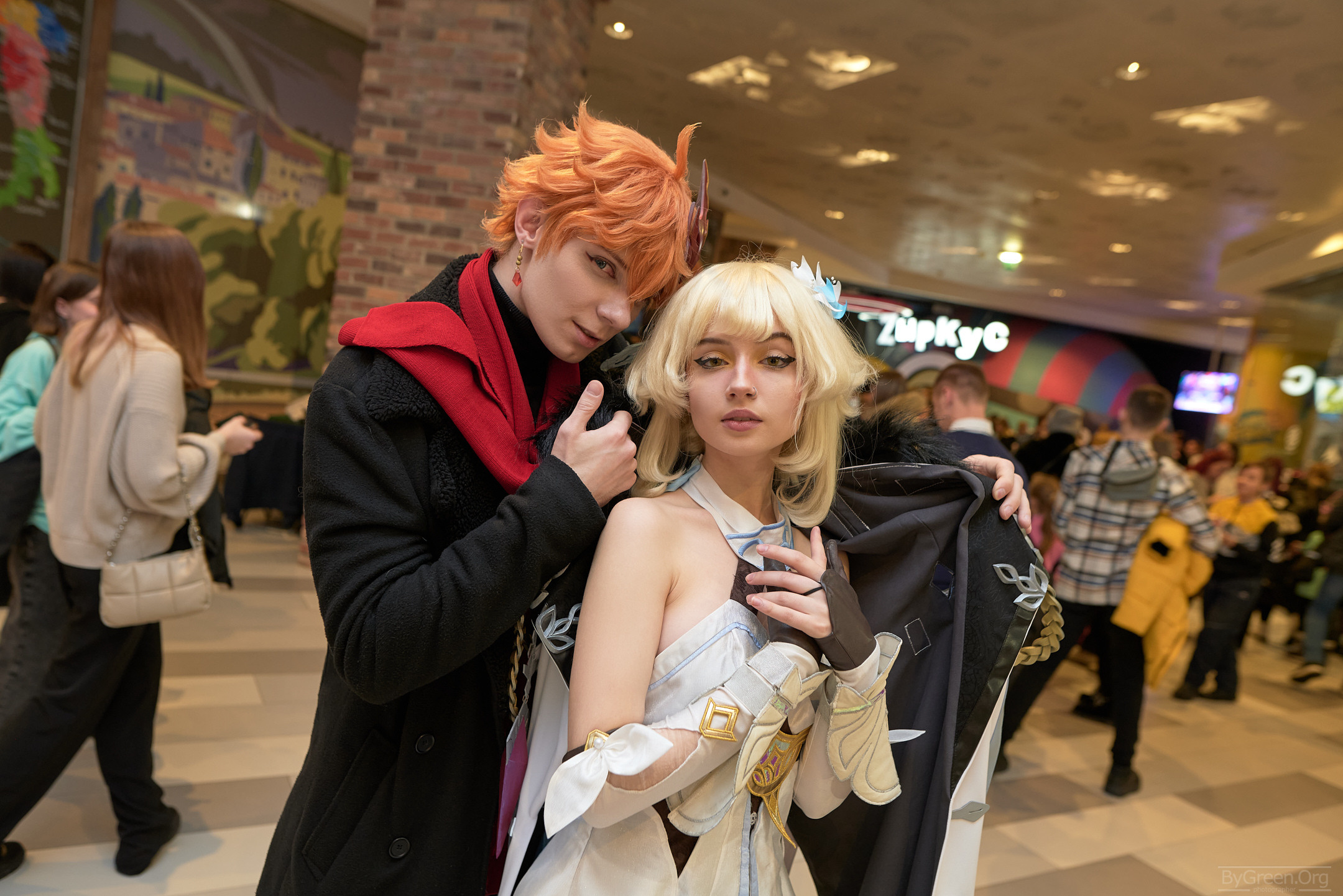 Косплей В детском Мире Геншин в ЦДМ Тарталья Люмин