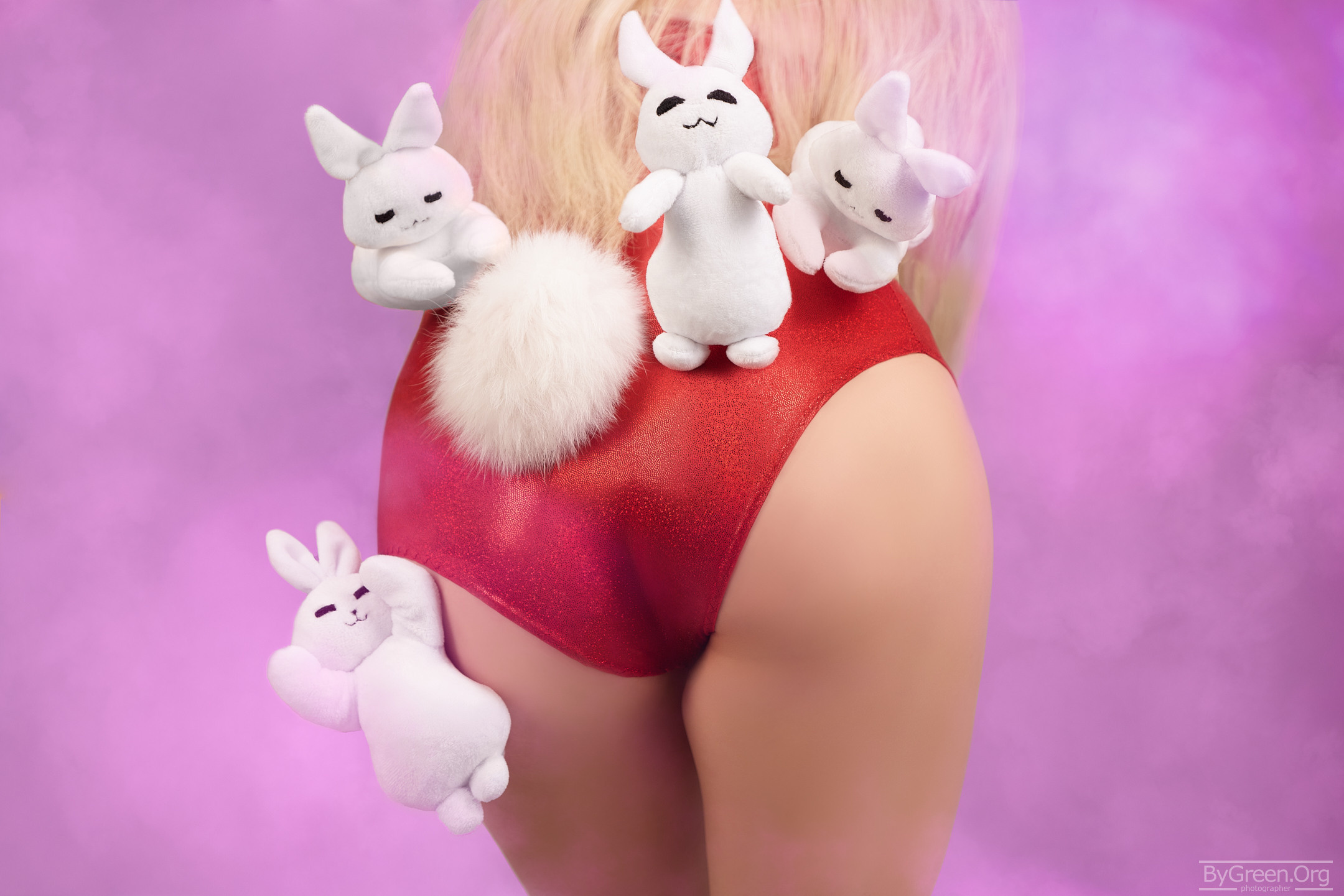 Косплей на ВК стикеры: Мари, Каталина