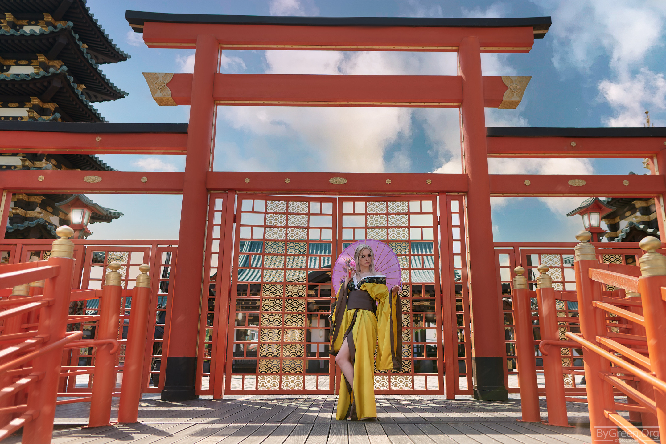 Ciri and the Kitsune Planair. ByGreen.org — Cosplay photo and video with love